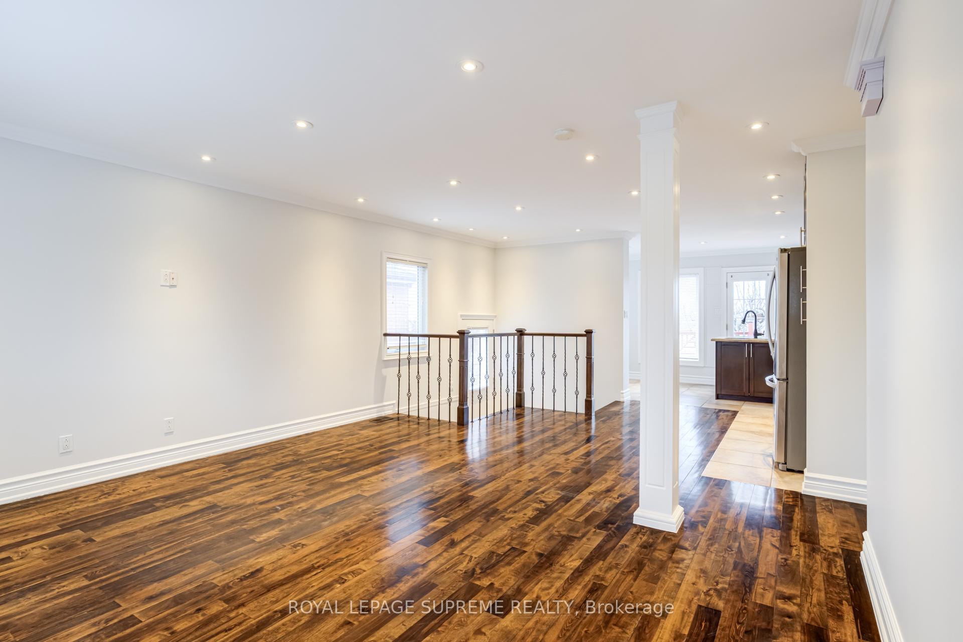 18 Fairweather Road