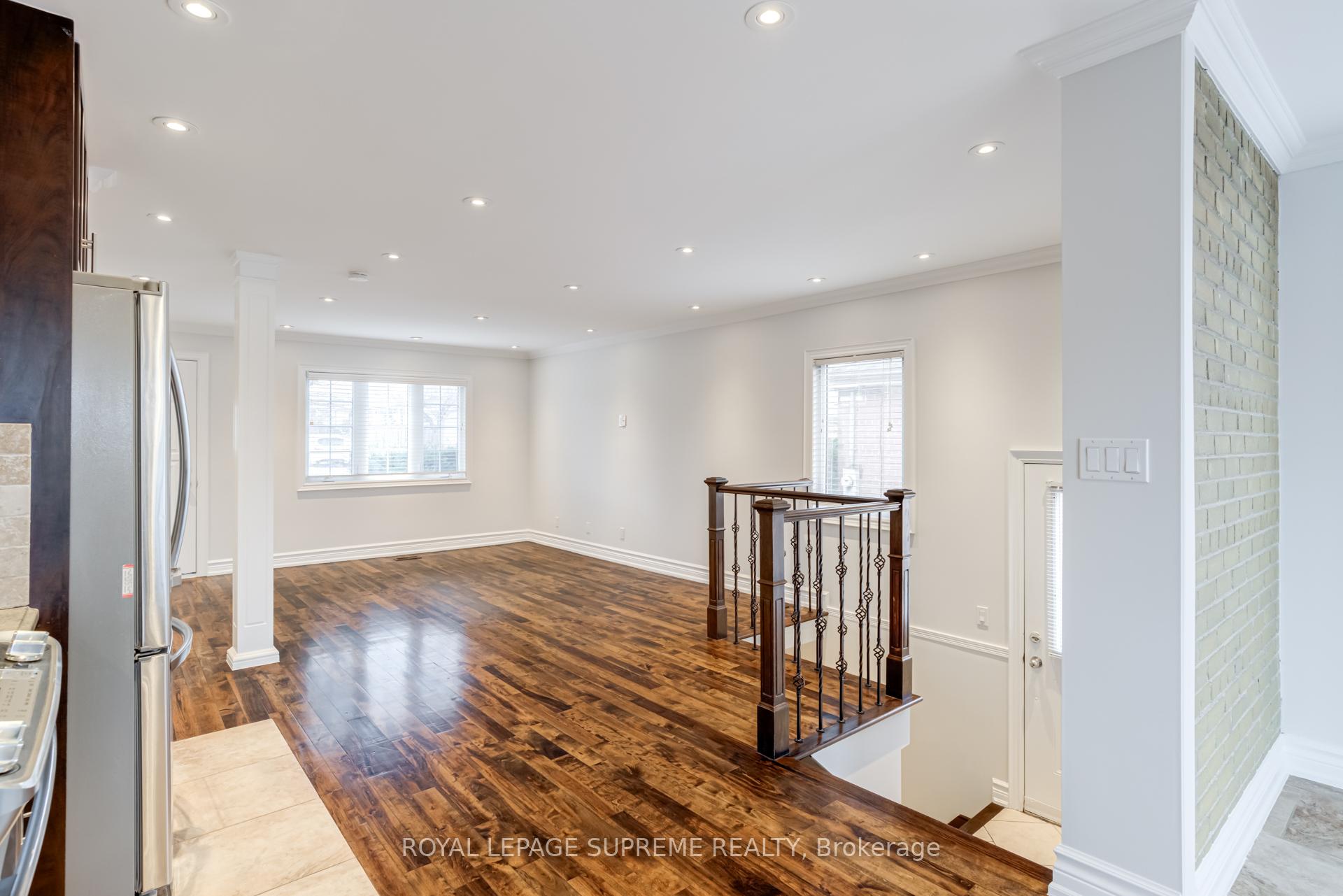 18 Fairweather Road