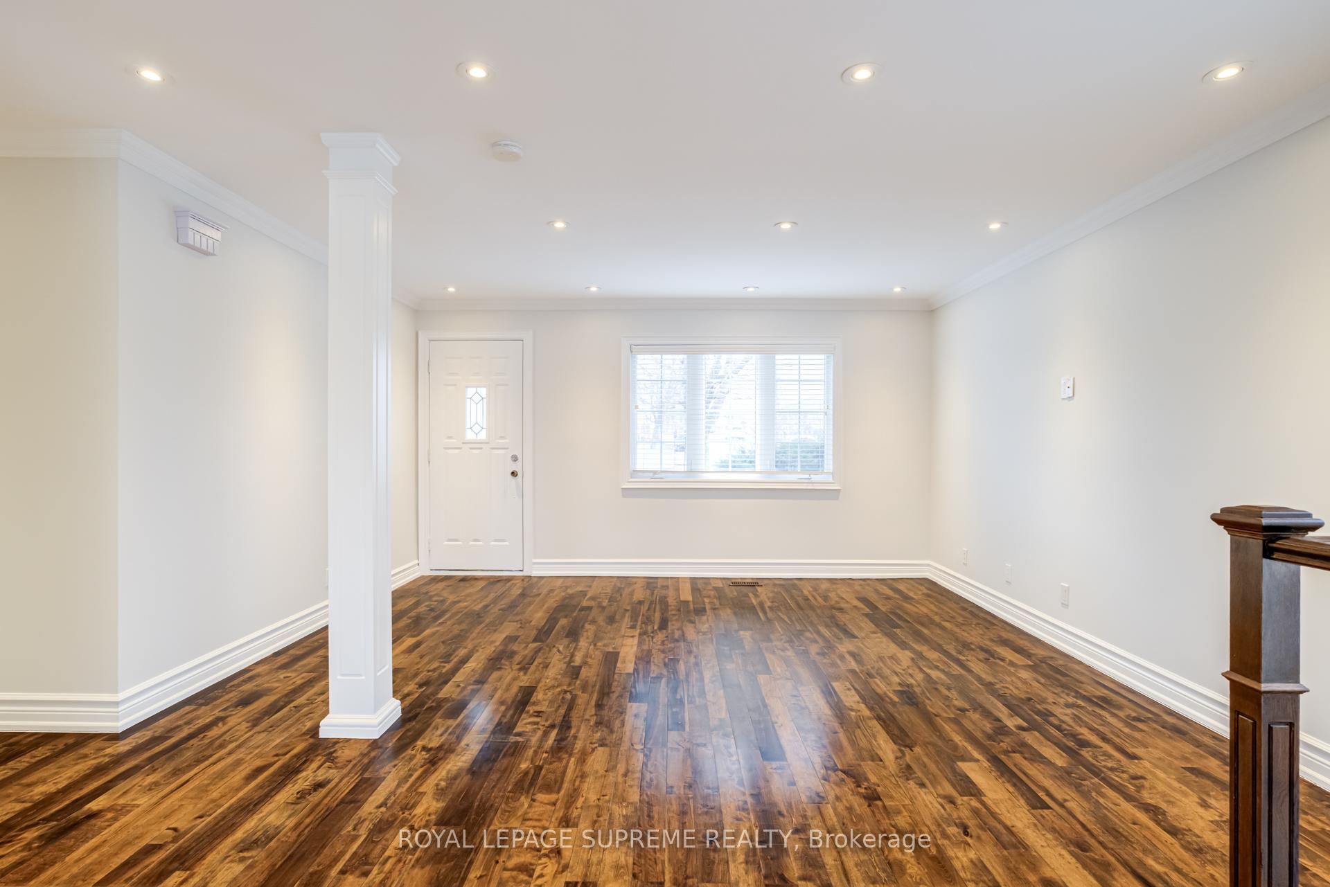 18 Fairweather Road