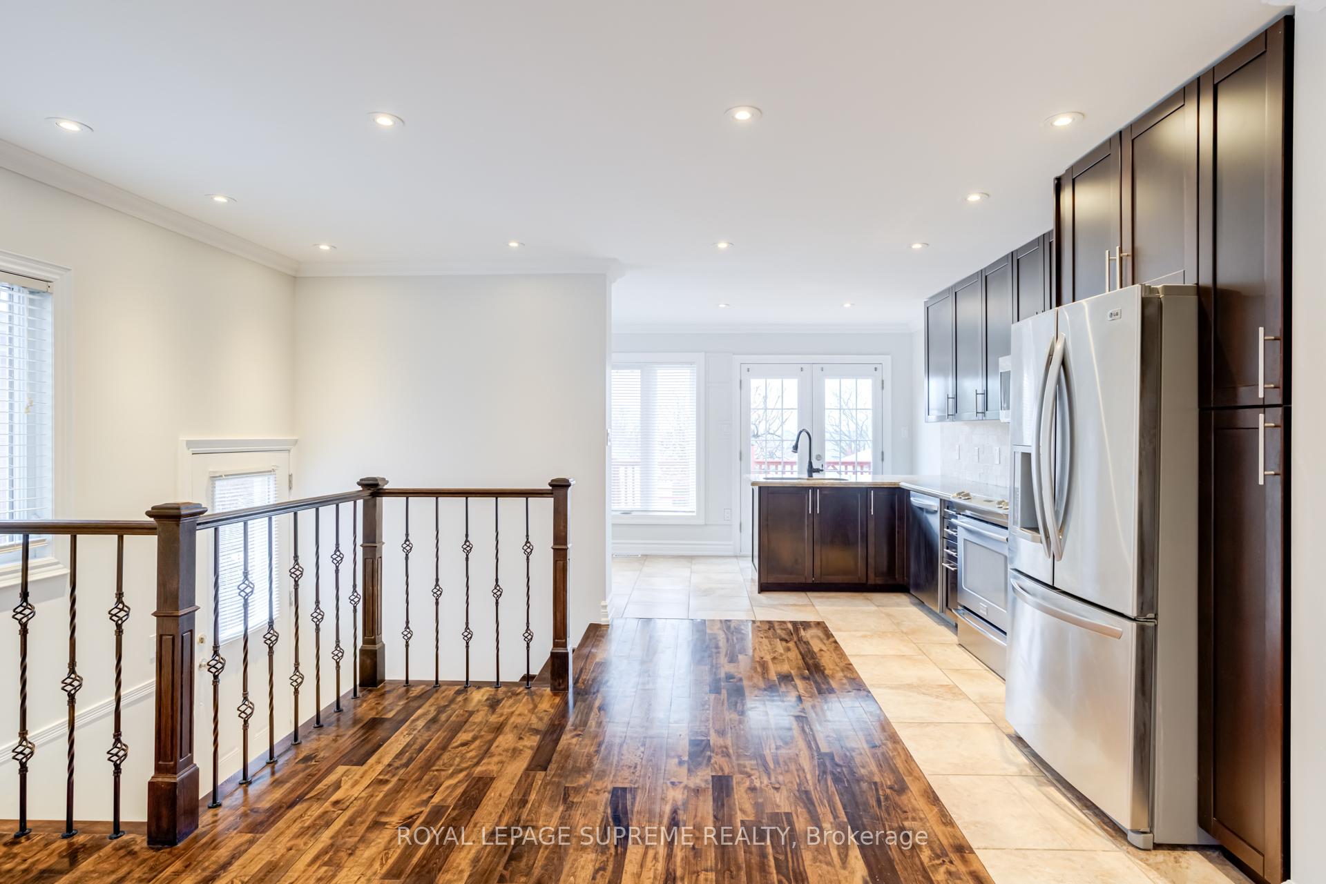 18 Fairweather Road