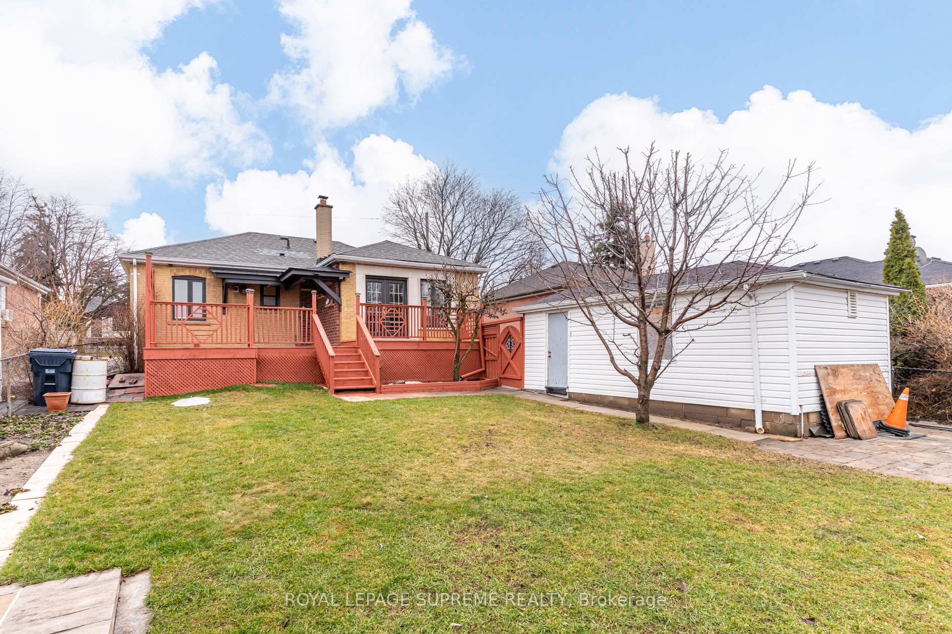18 Fairweather Road