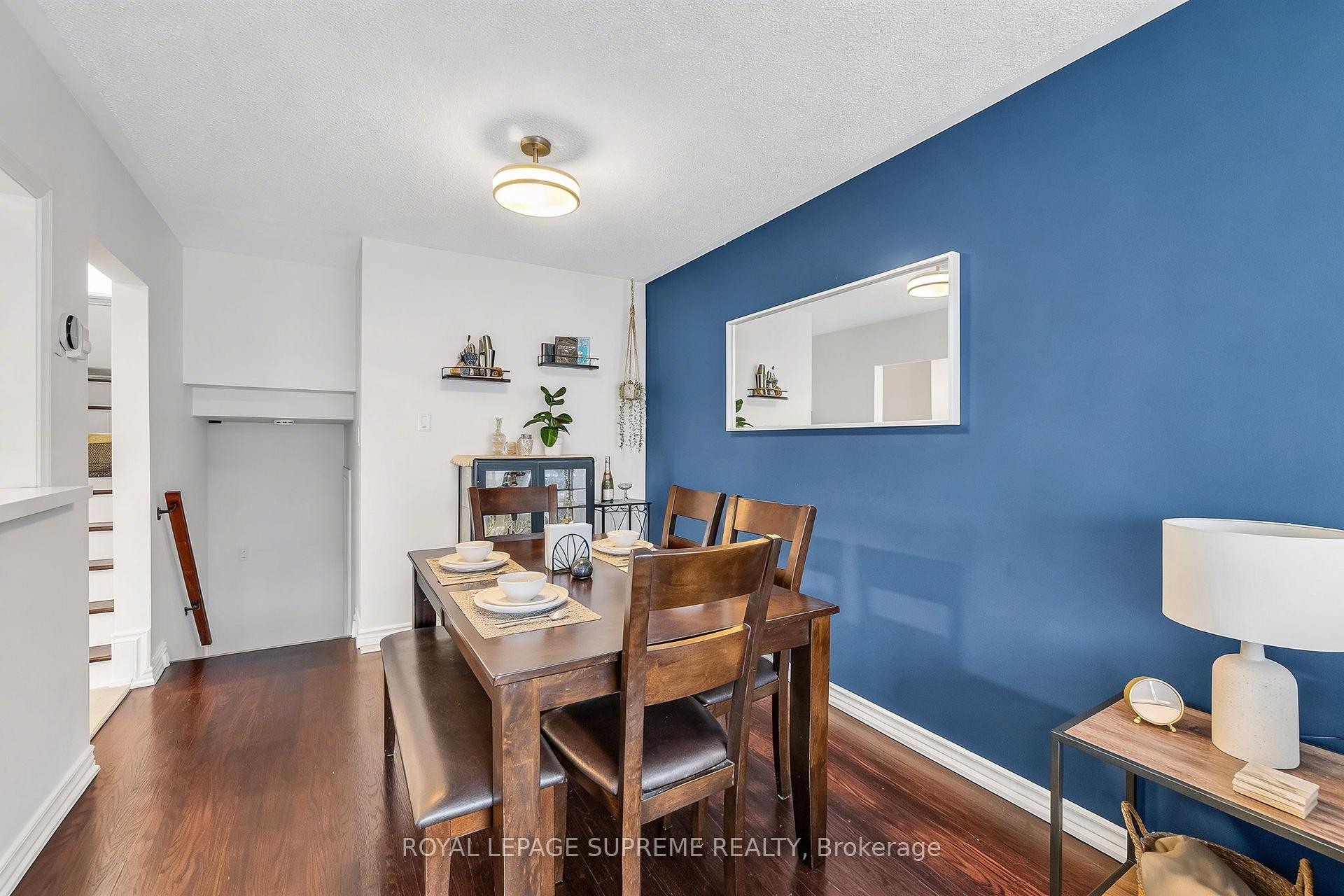 2391 Padstow Crescent