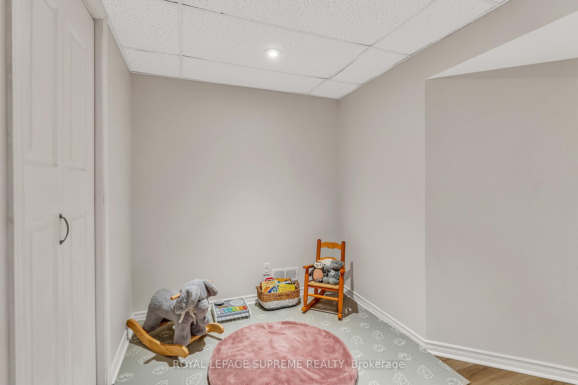 2391 Padstow Crescent