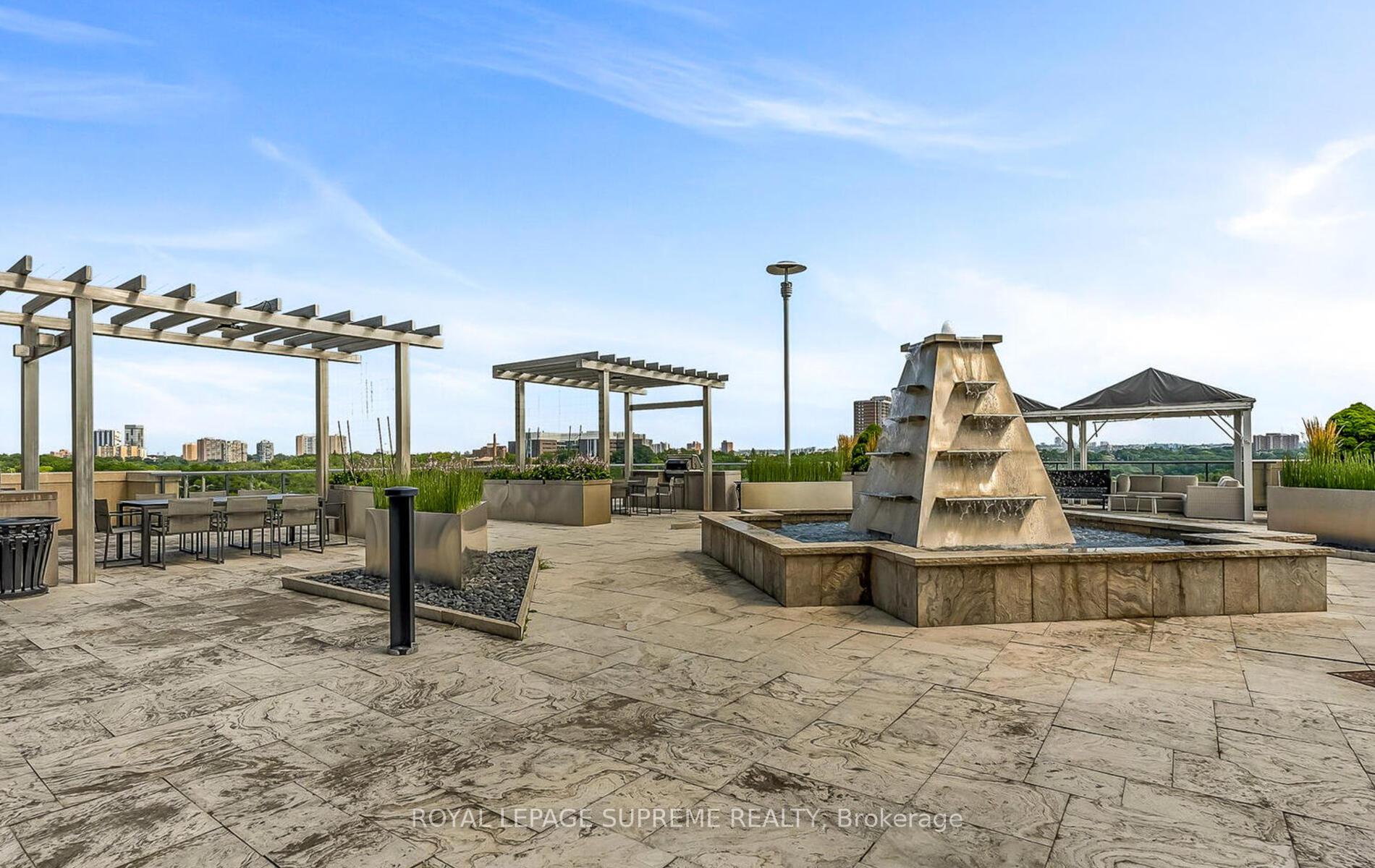 25 Fontenay Court 312