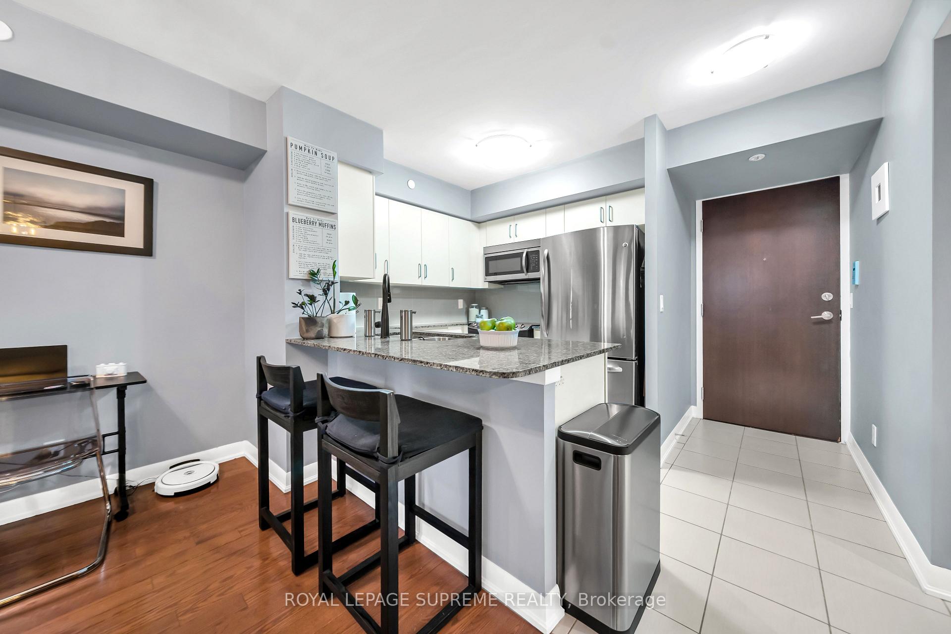 205 Sherway Gardens Road 1804