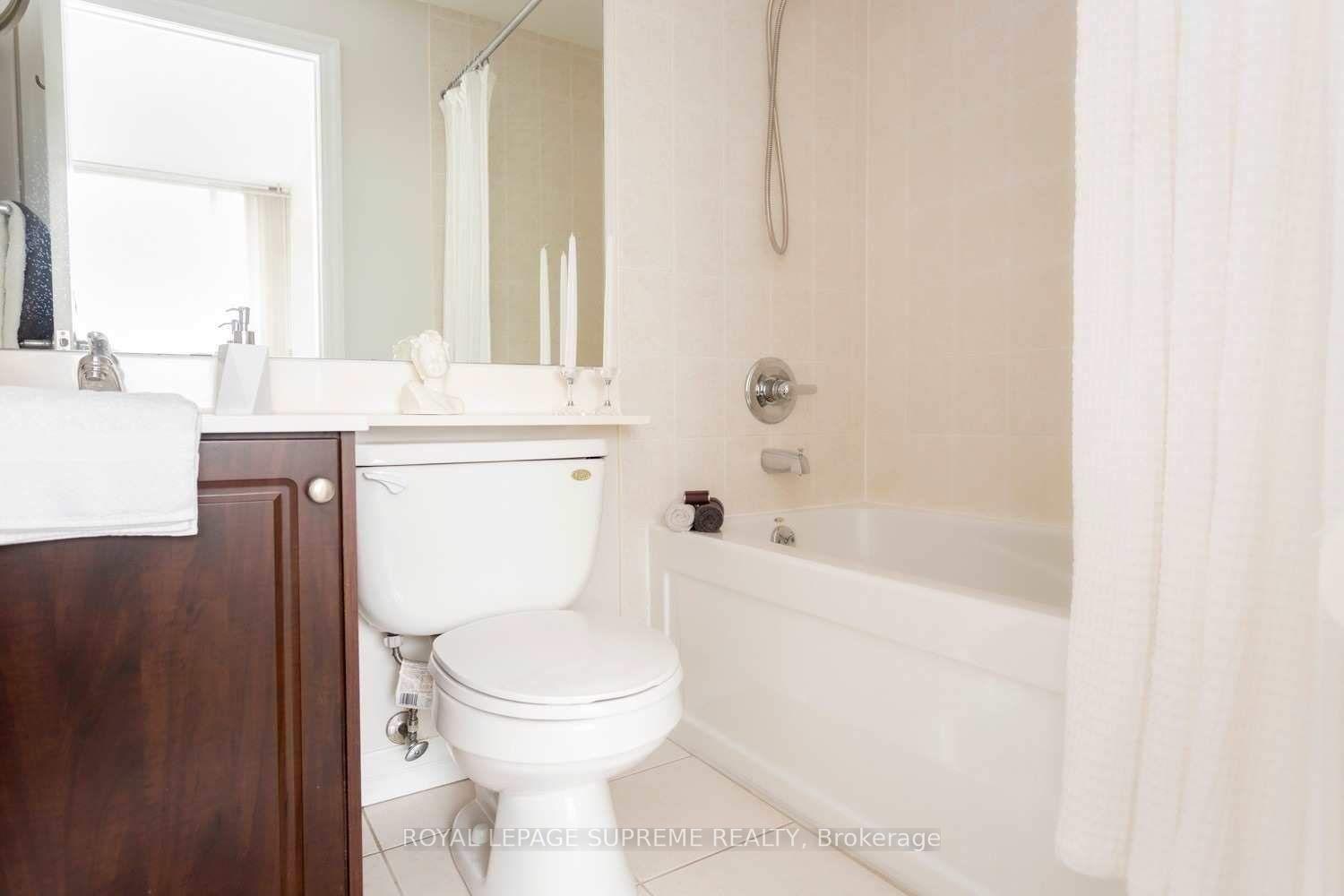 220 Burnhamthorpe Road W 302