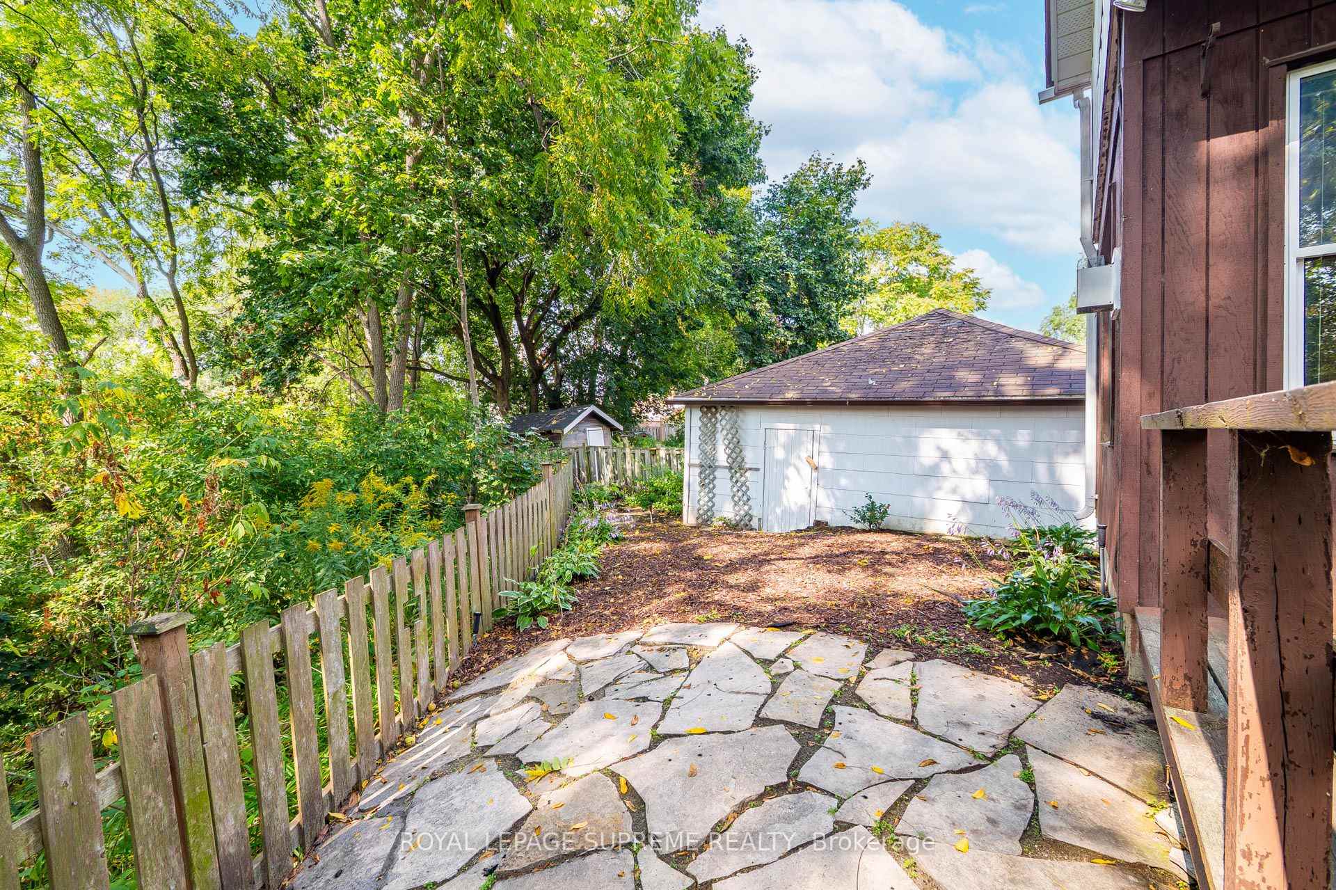 10 King Street Crescent