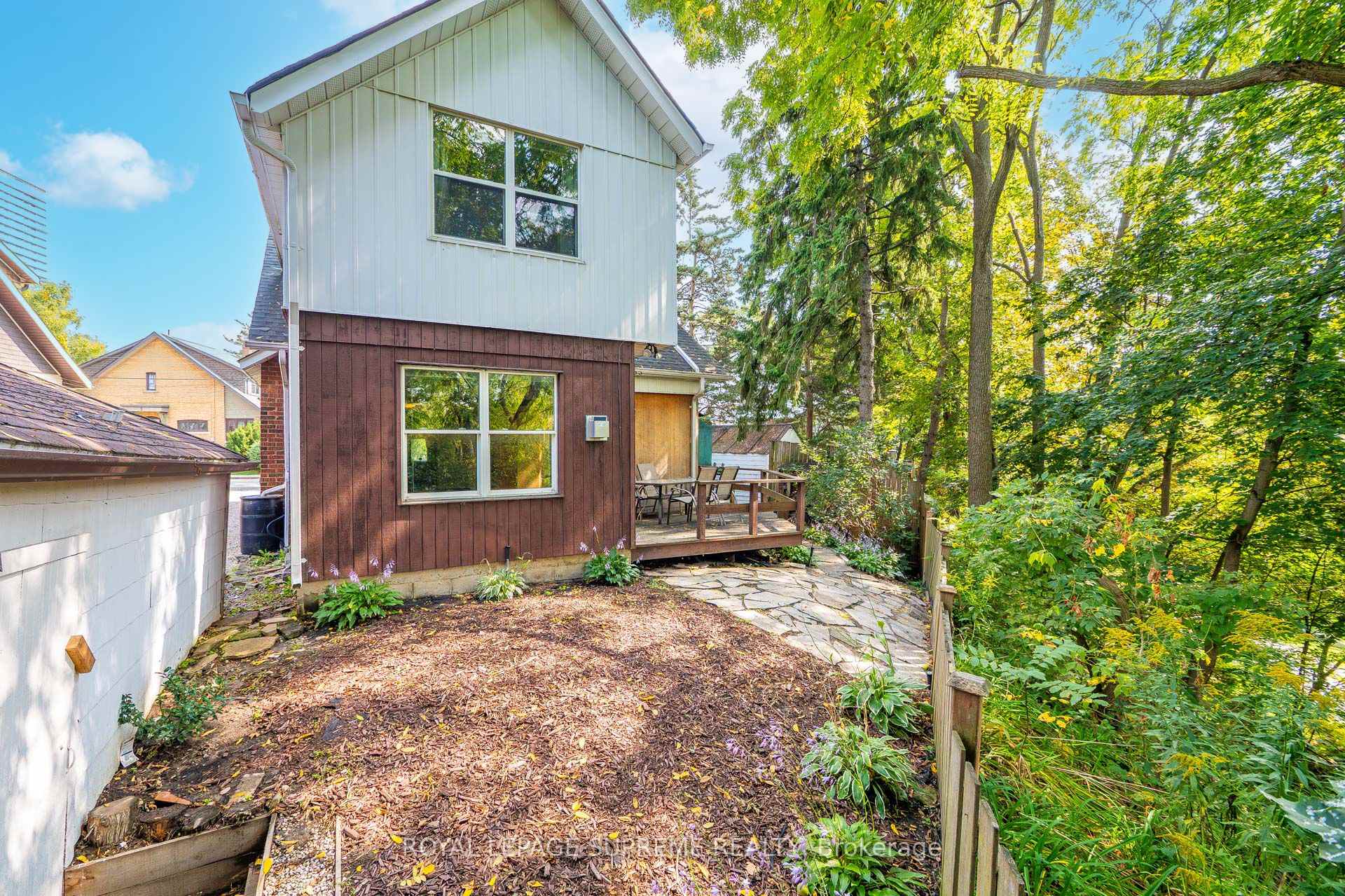 10 King Street Crescent