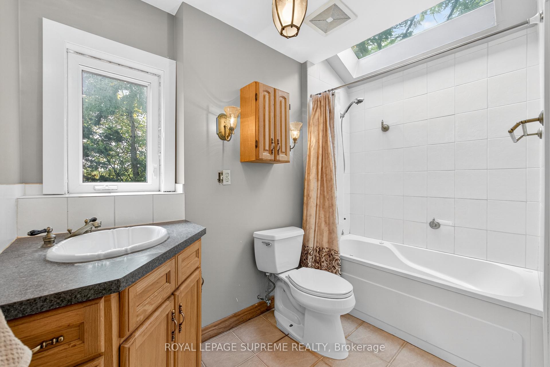 10 King Street Crescent