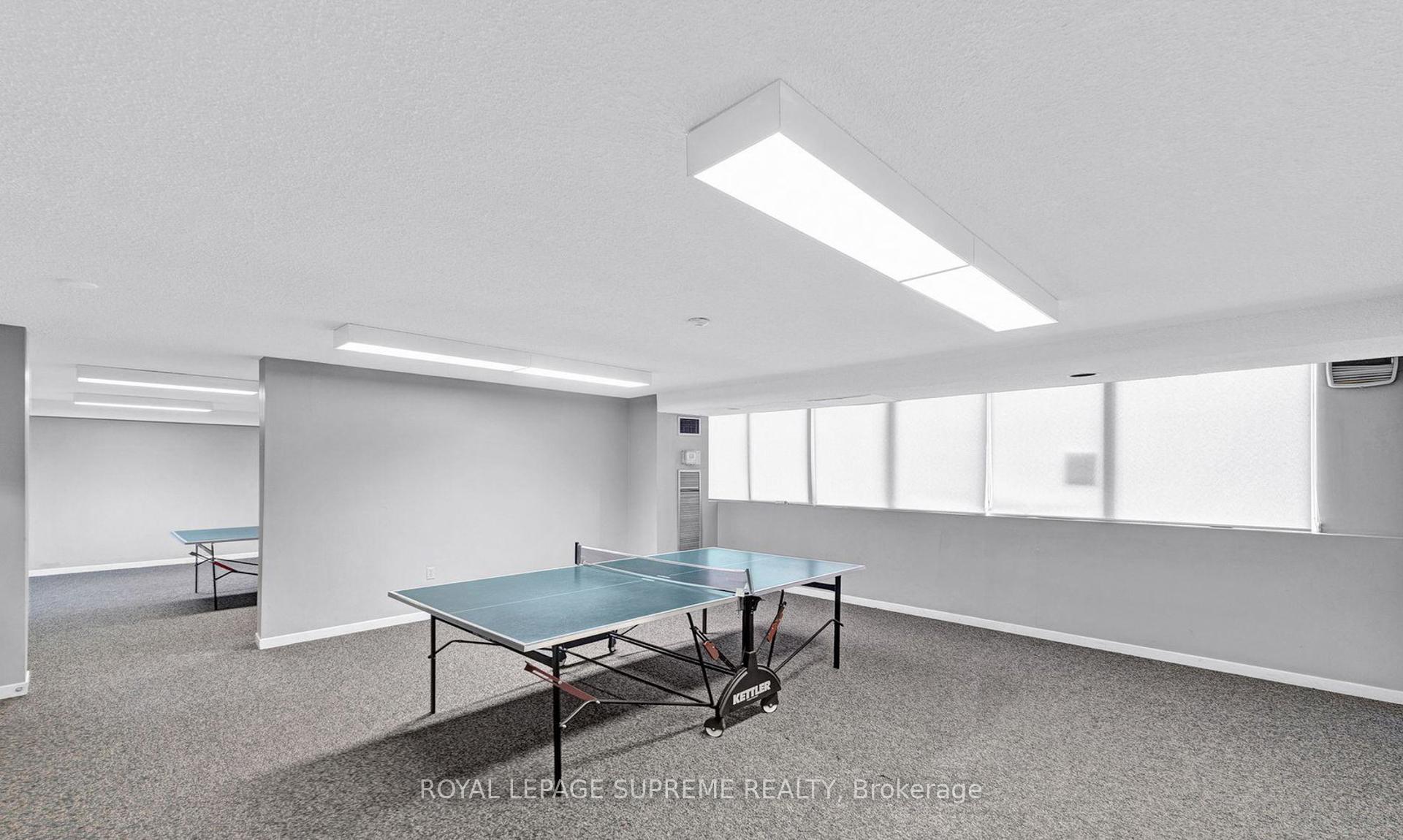 3590 Kaneff Crescent 1907