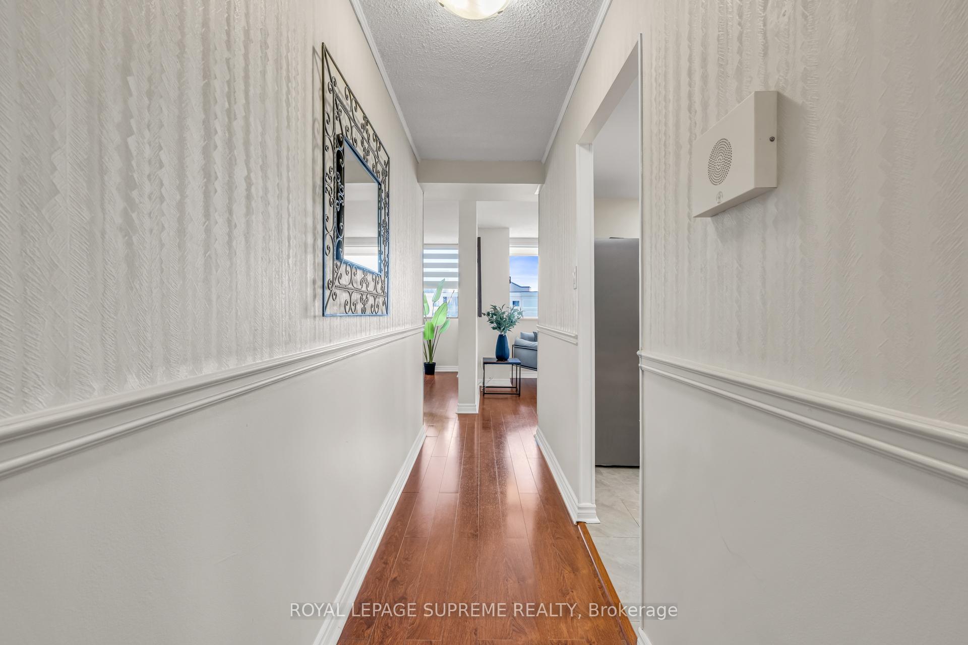 3590 Kaneff Crescent 1907