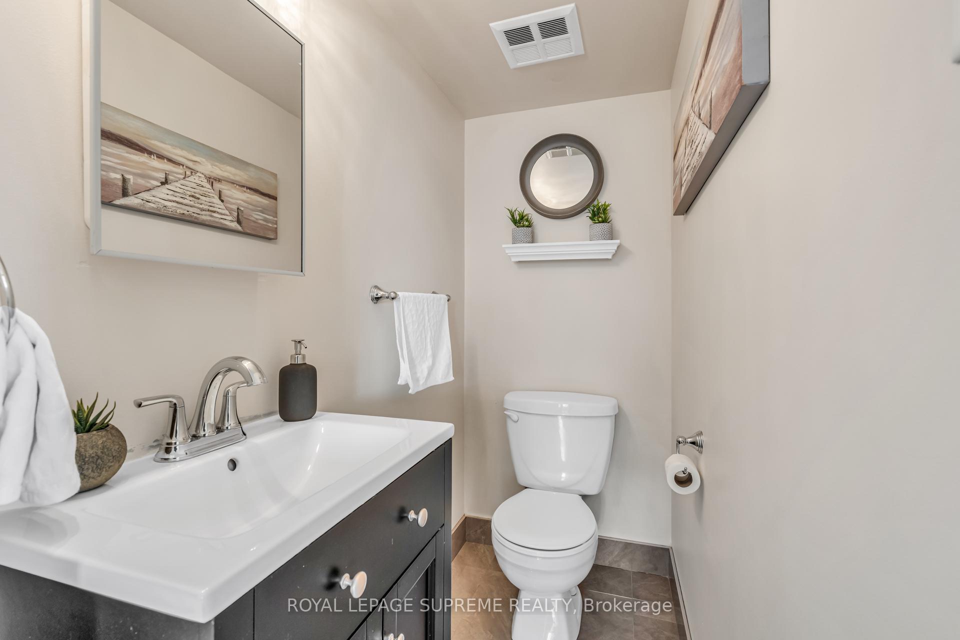 3590 Kaneff Crescent 1907