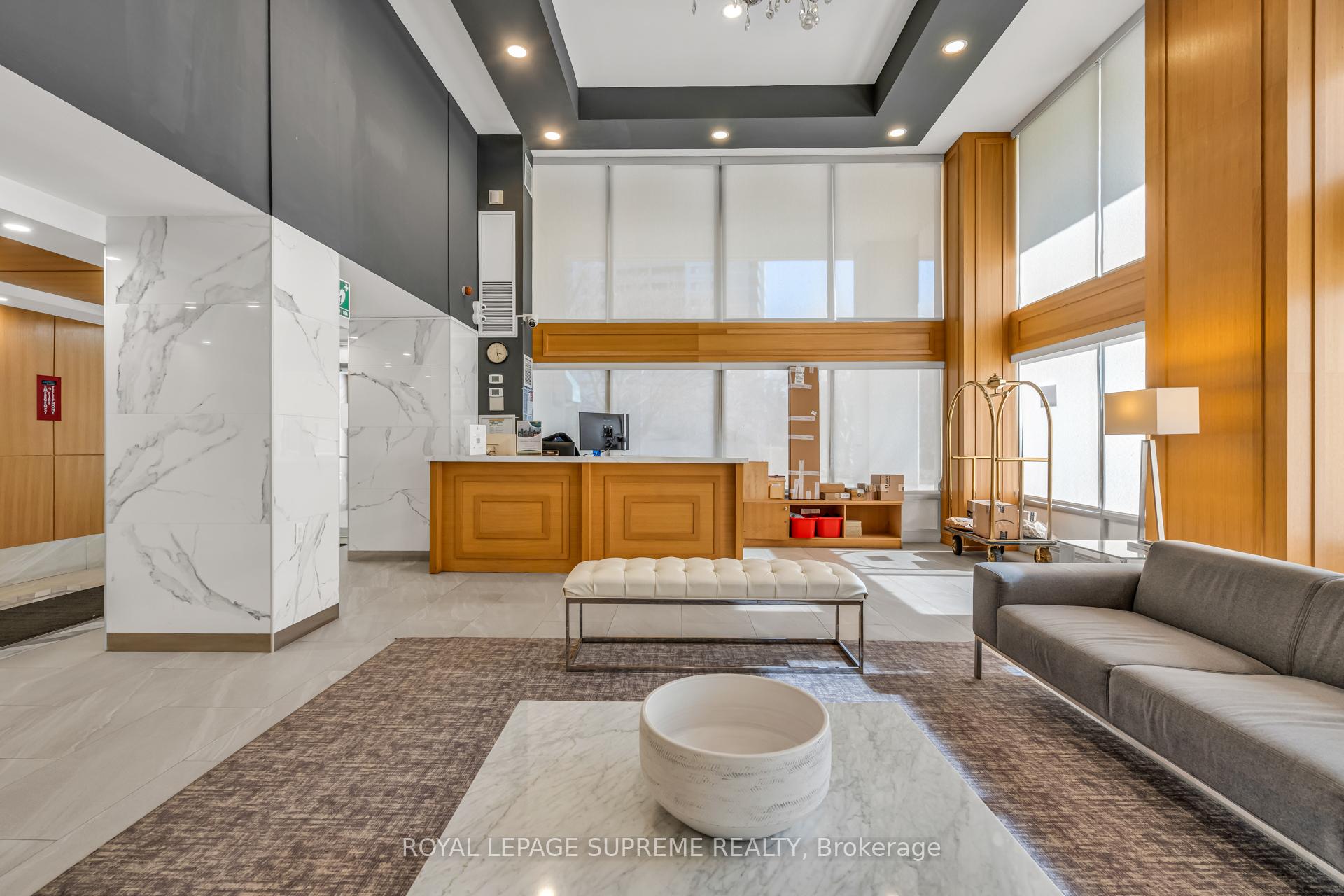 3590 Kaneff Crescent 1907