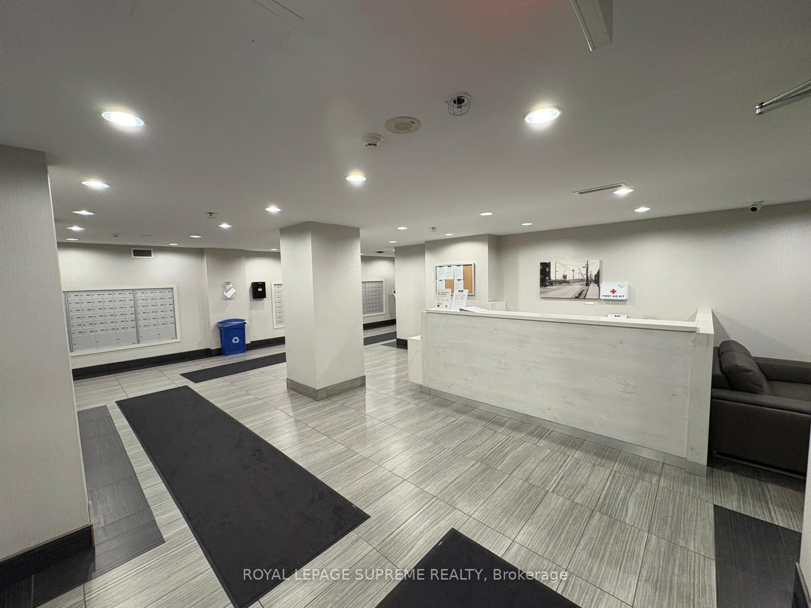 1420 Dupont Street 2102