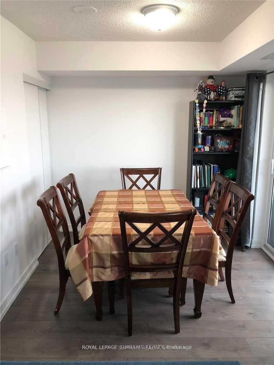 1420 Dupont Street 2102