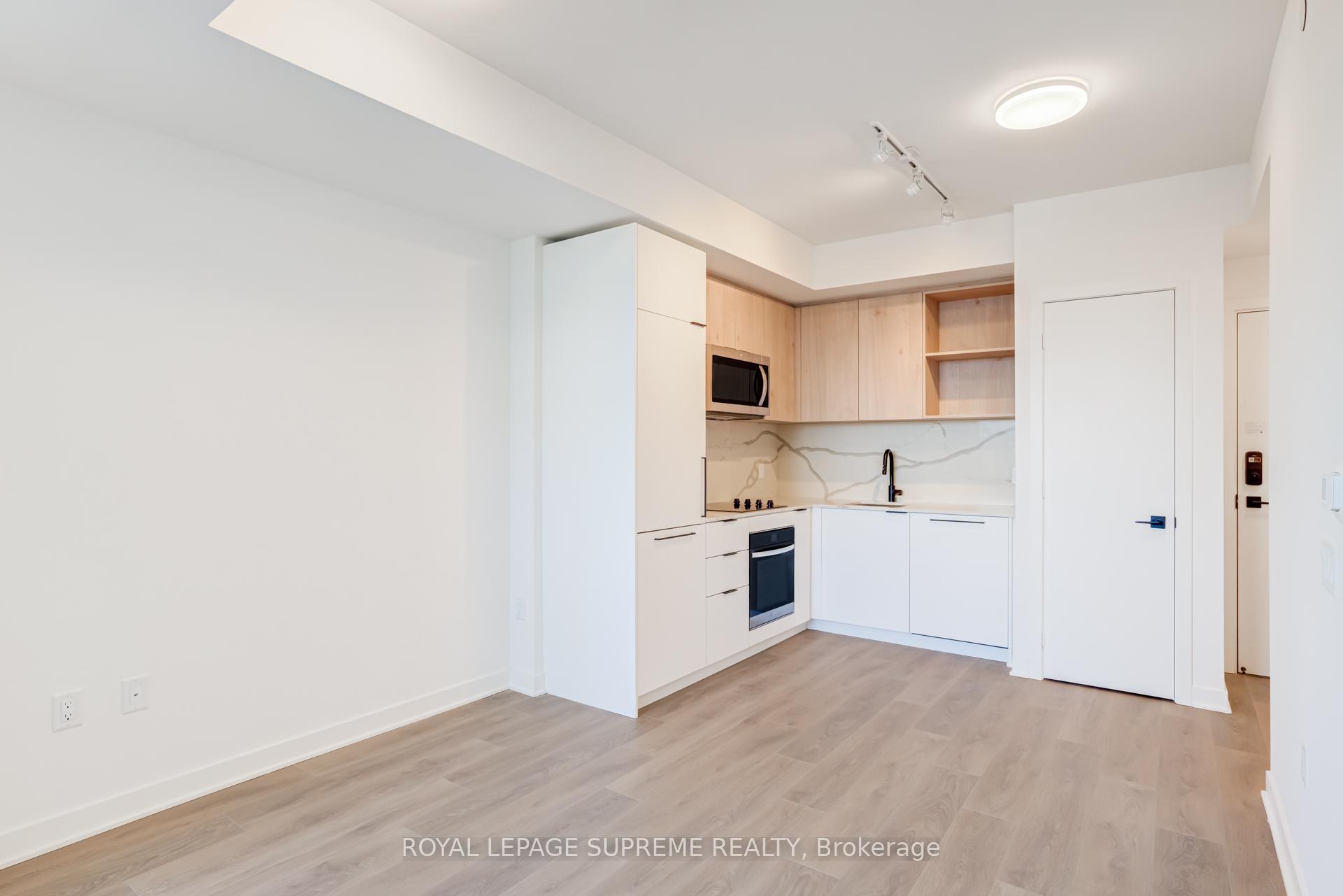 1185 Dupont Street SE 505