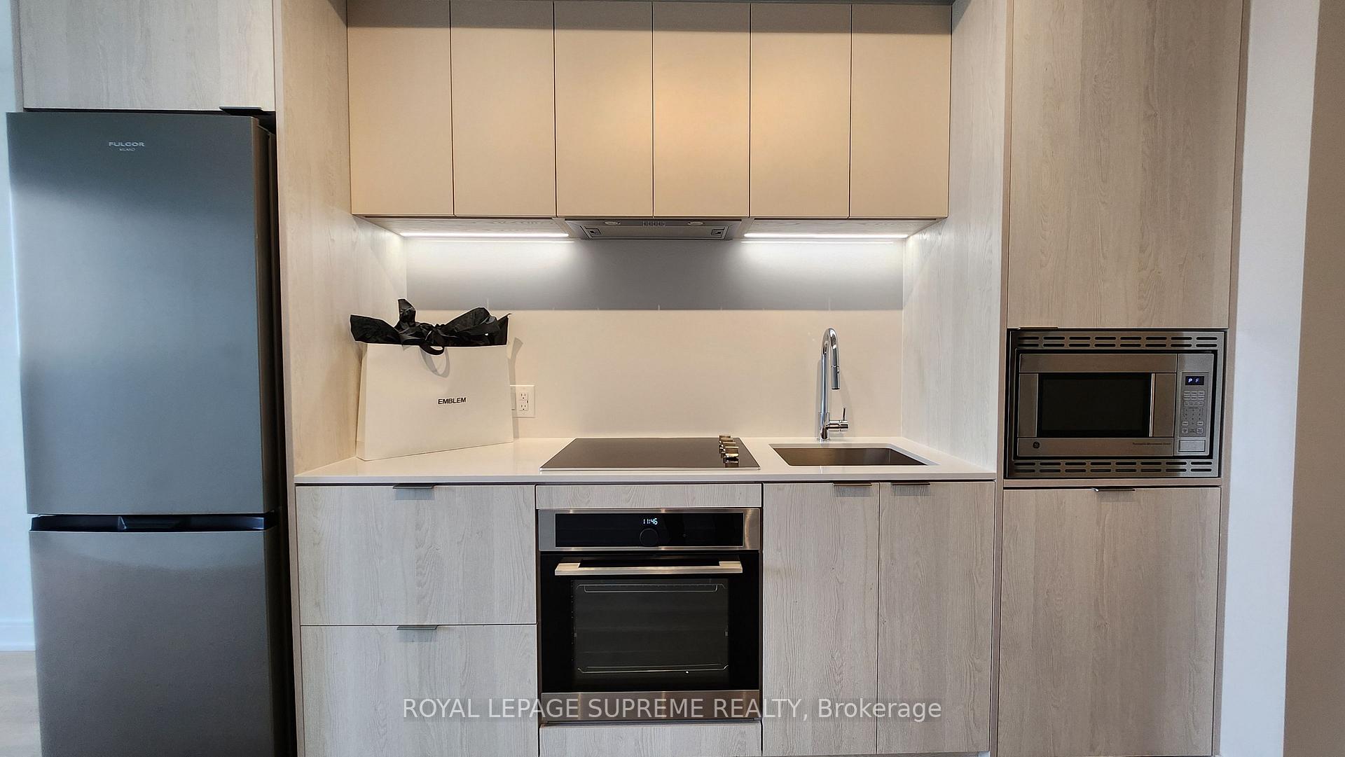 3009 Novar Road 608