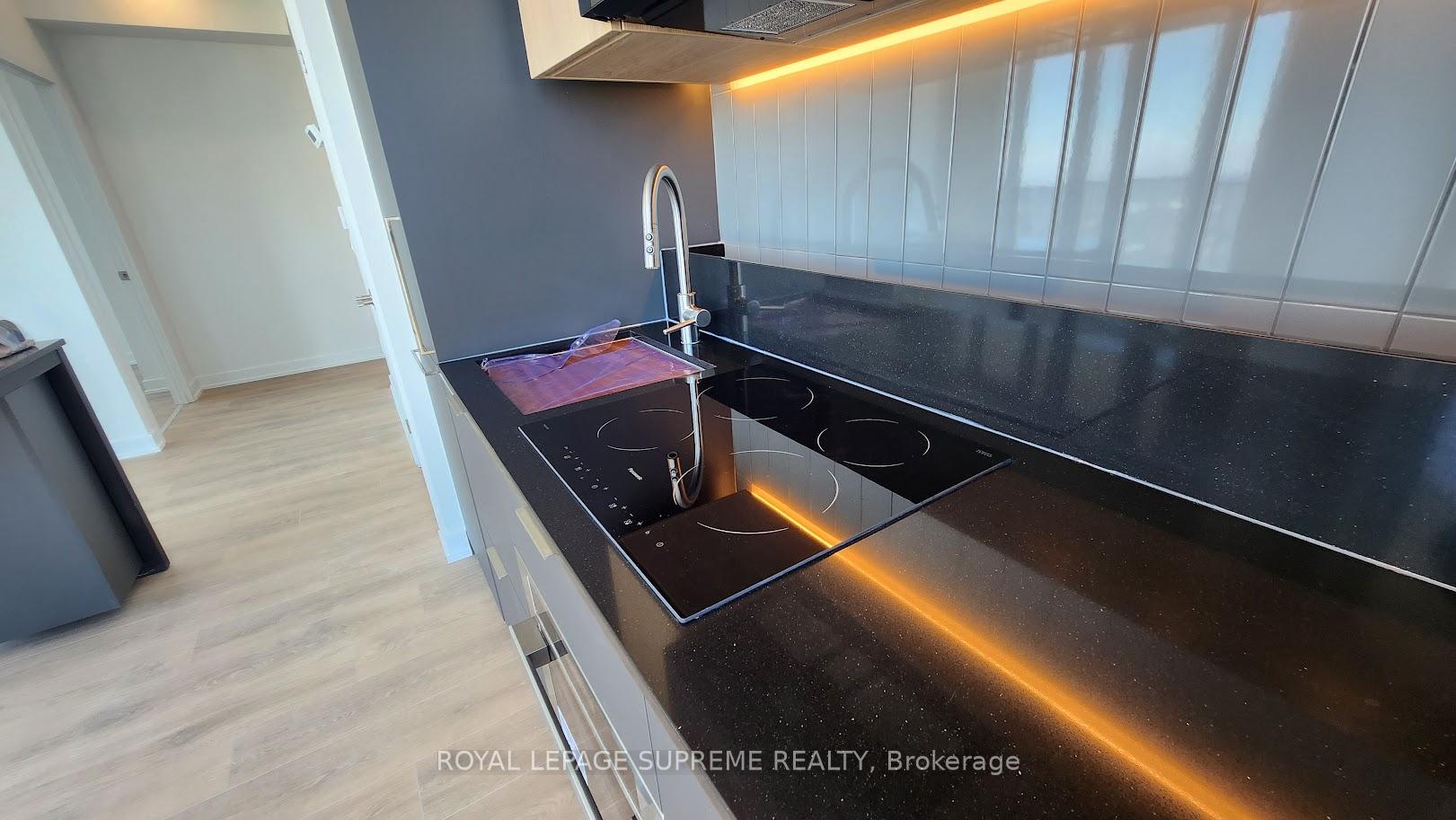 1 Fairview Road E 2204