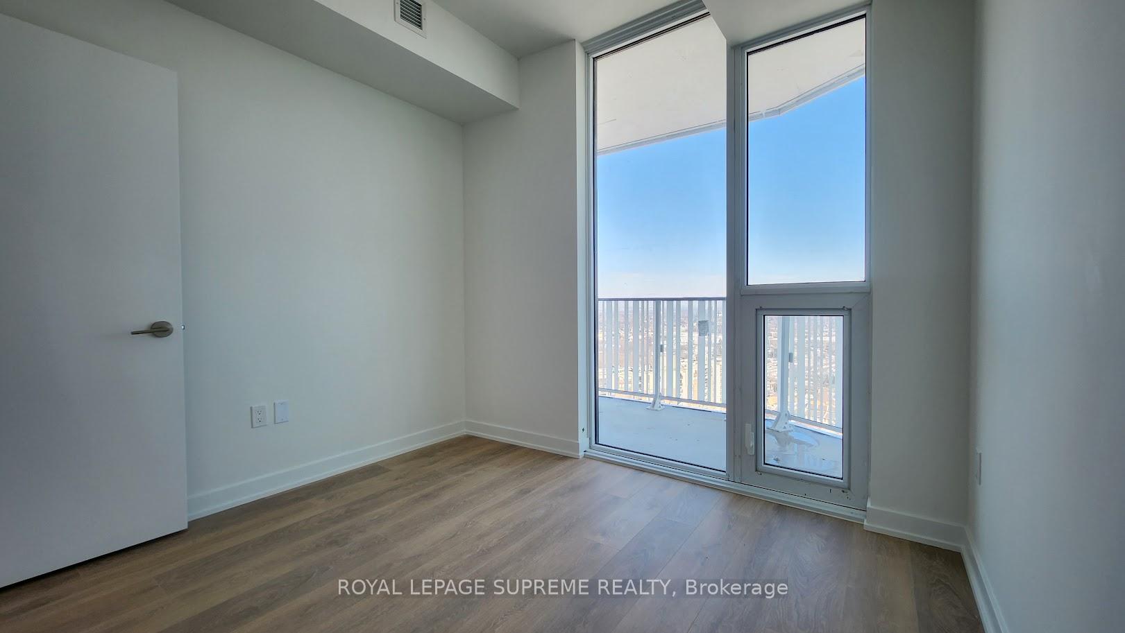 1 Fairview Road E 2204
