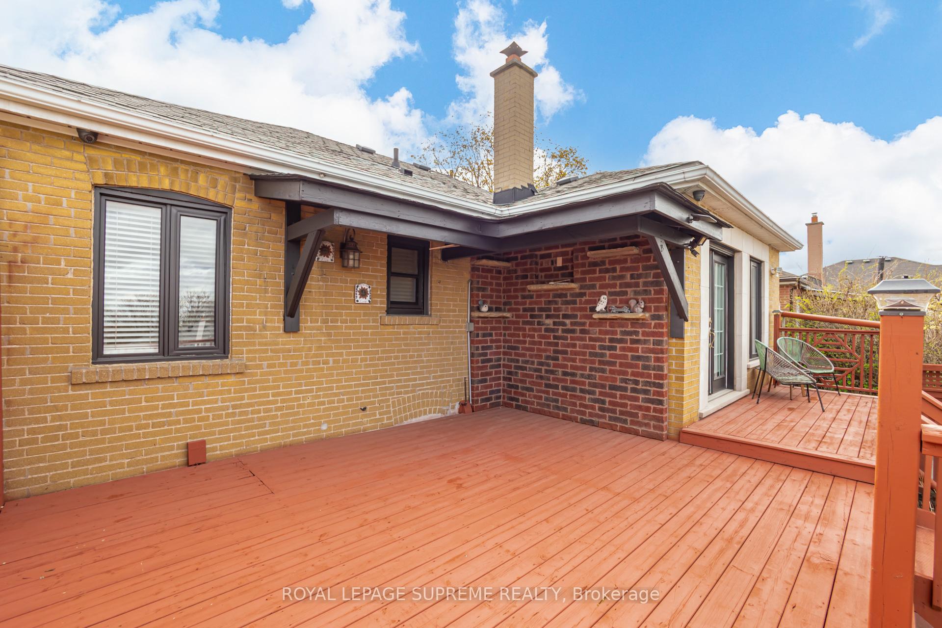 18 Fairweather Road