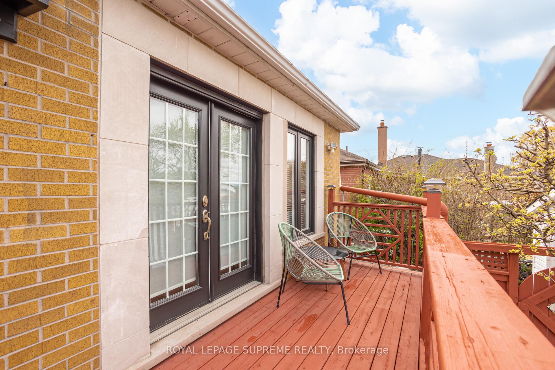 18 Fairweather Road