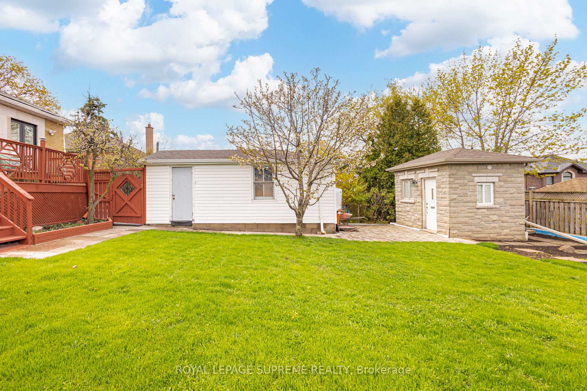 18 Fairweather Road