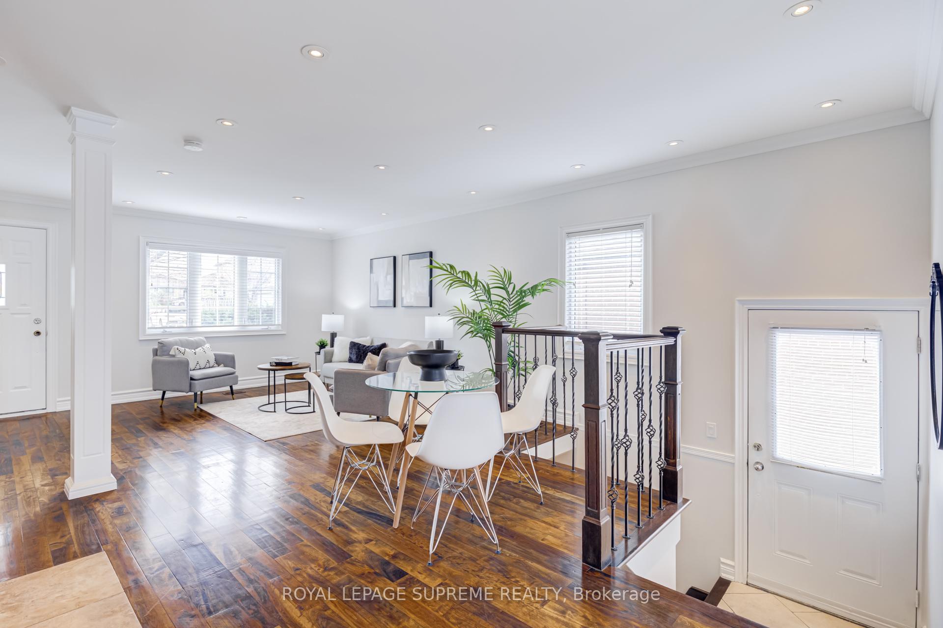 18 Fairweather Road