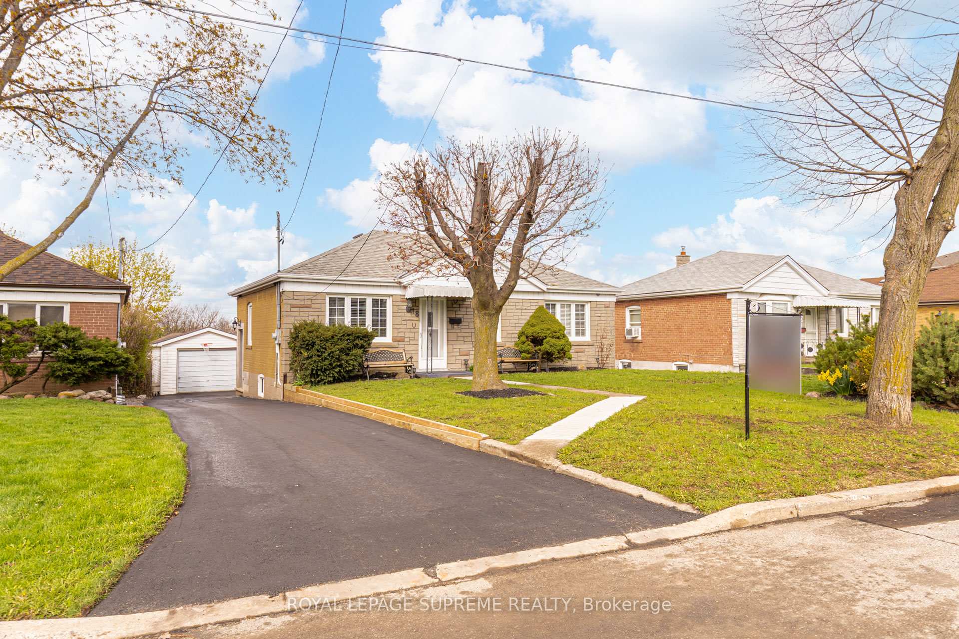 18 Fairweather Road