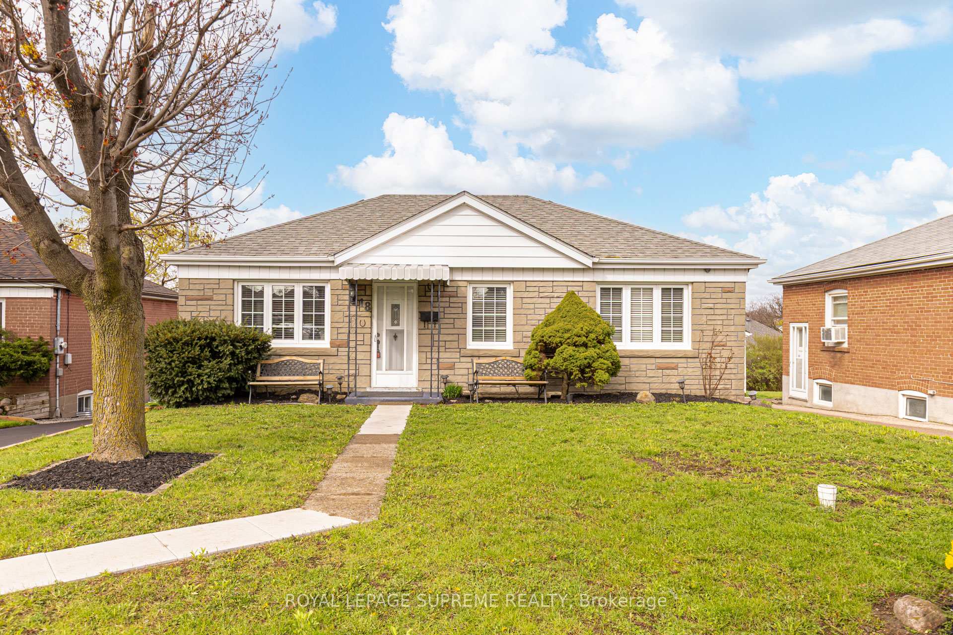 18 Fairweather Road