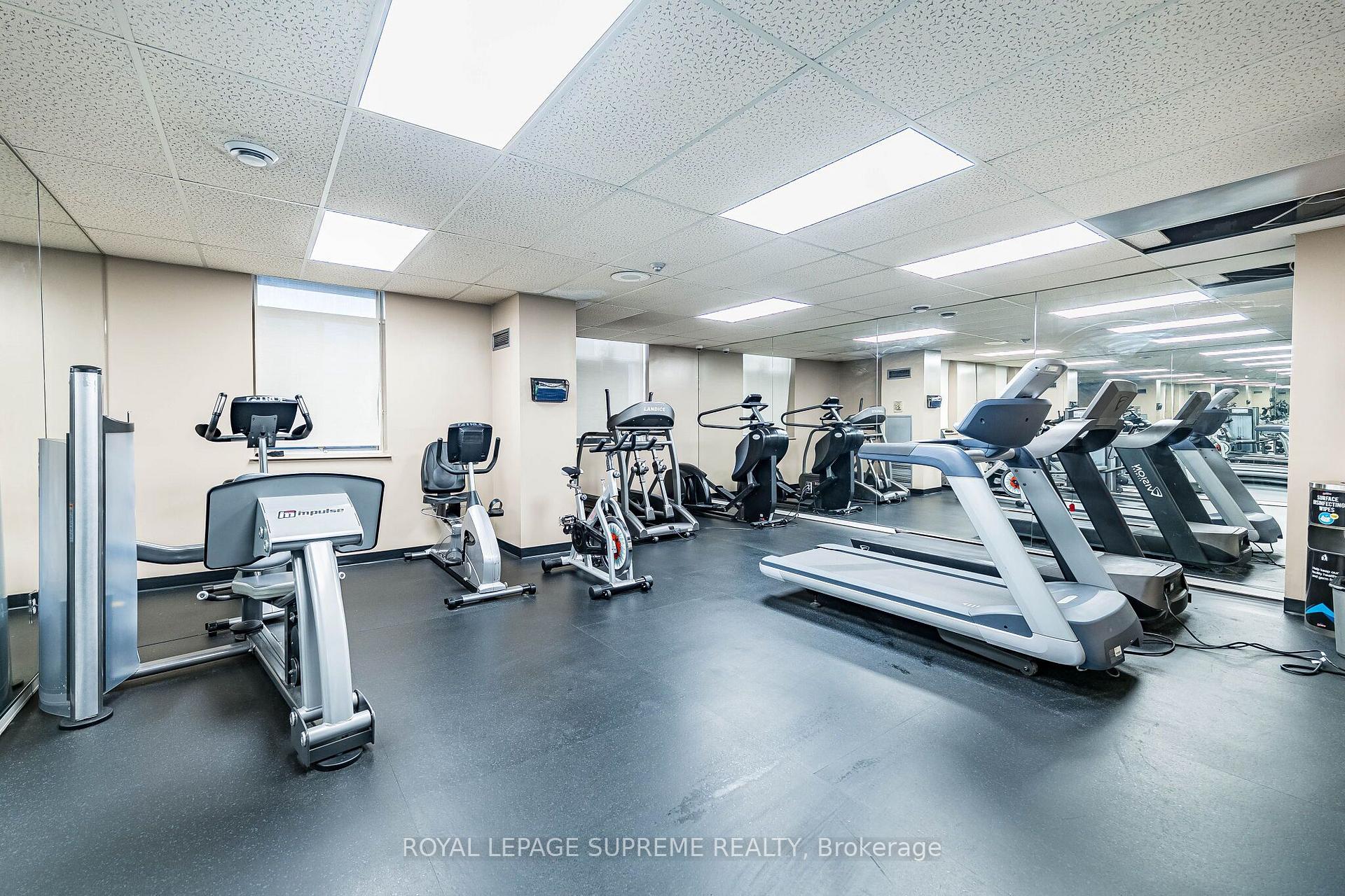 3559 Eglinton Avenue W 409