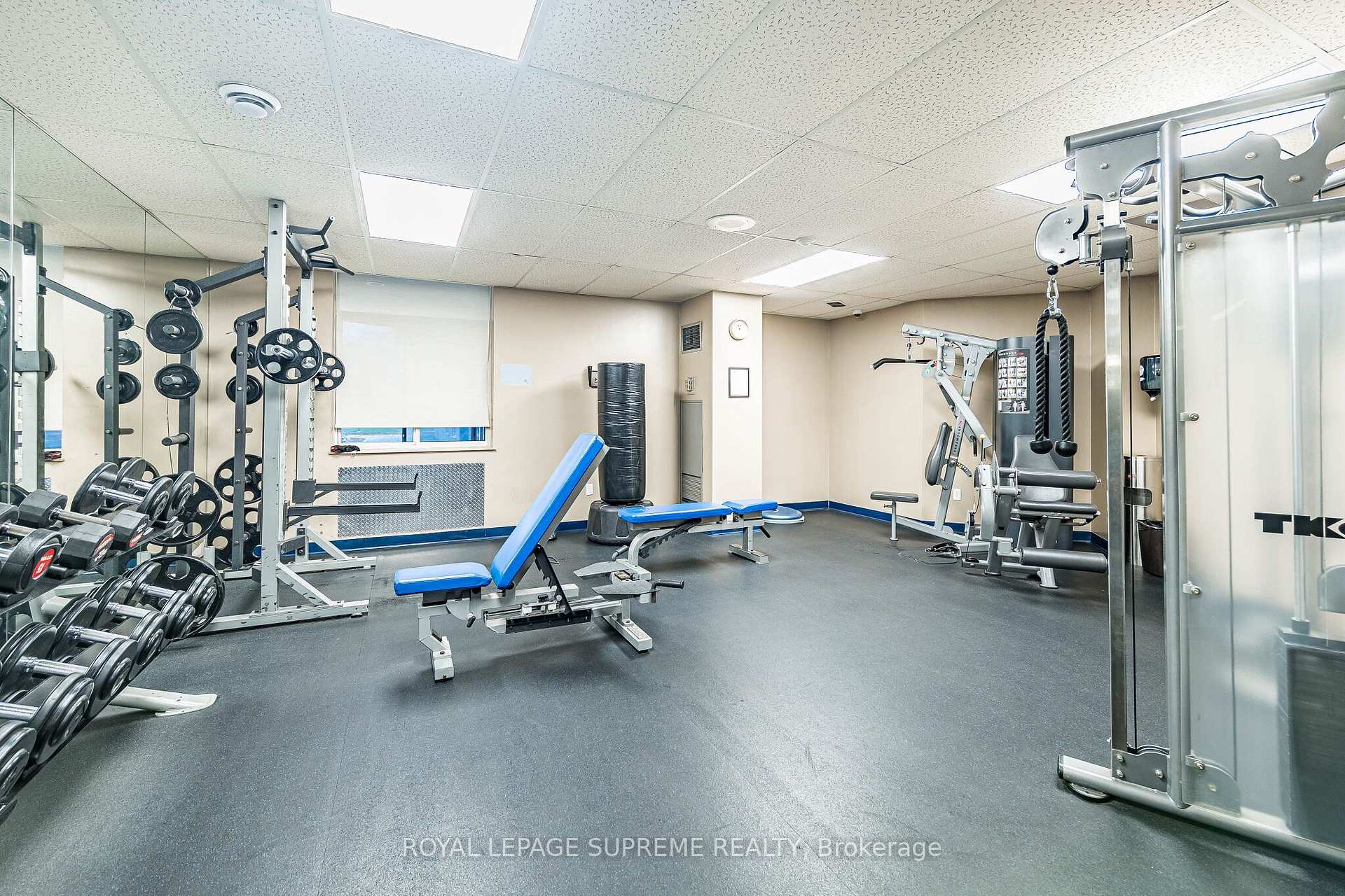 3559 Eglinton Avenue W 409