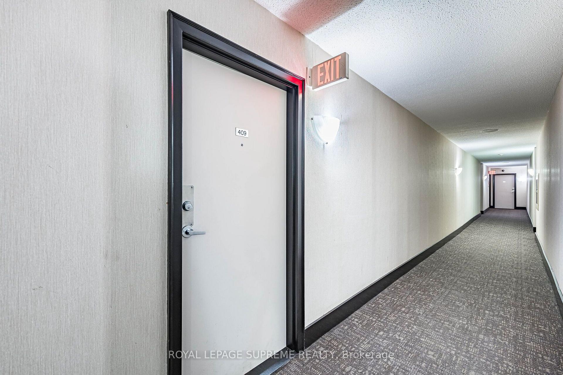 3559 Eglinton Avenue W 409