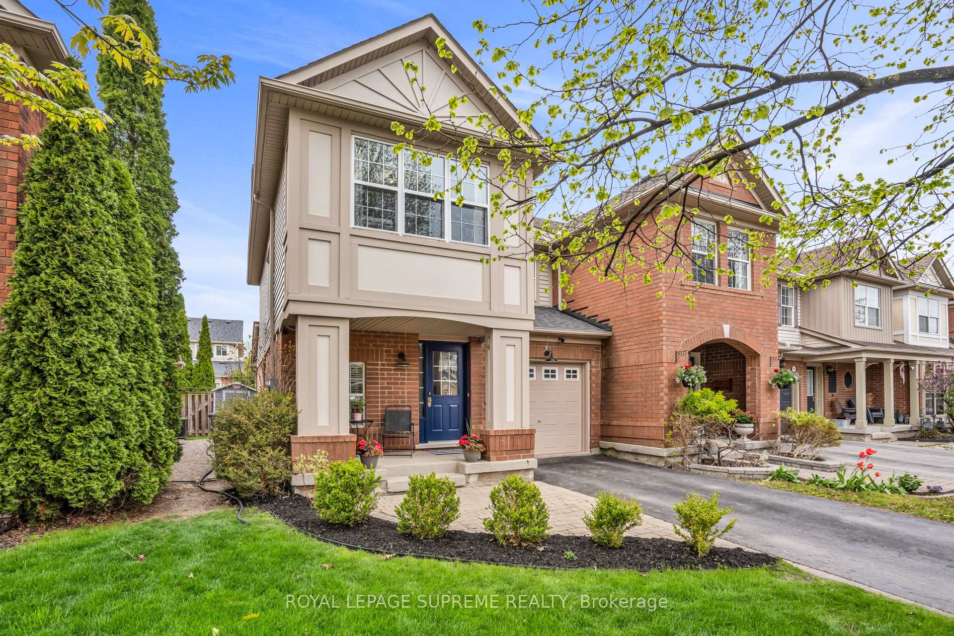 1063 Barclay Circle