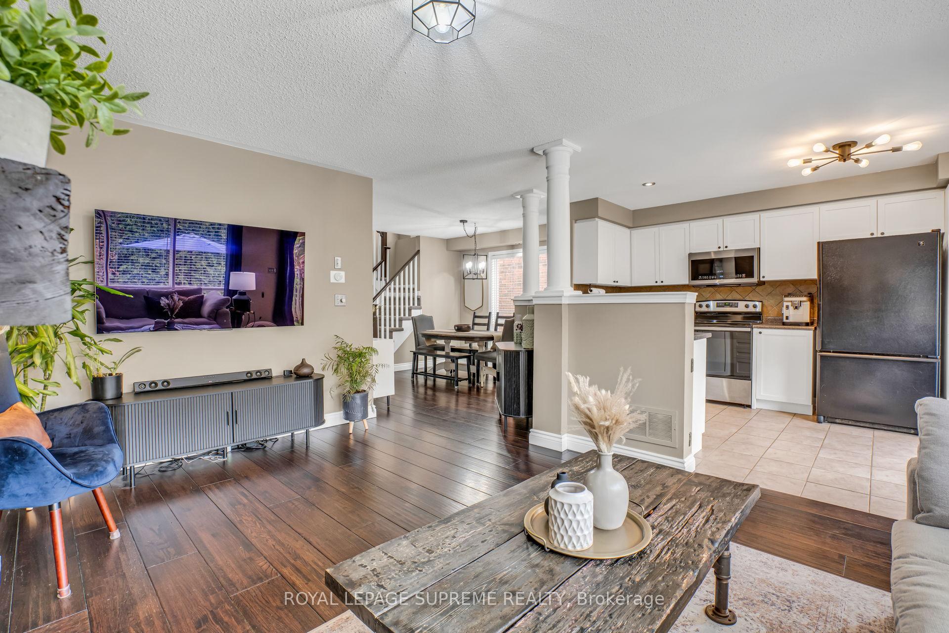 1063 Barclay Circle