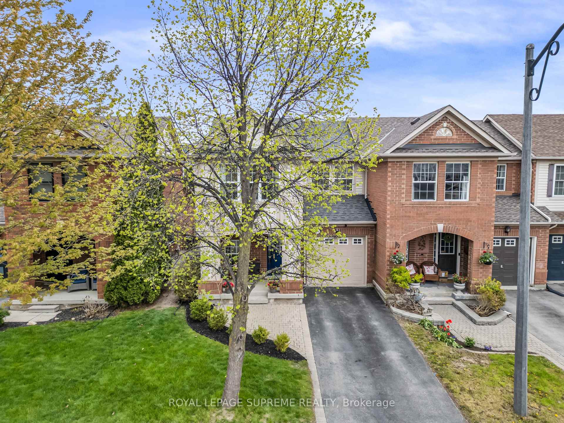 1063 Barclay Circle