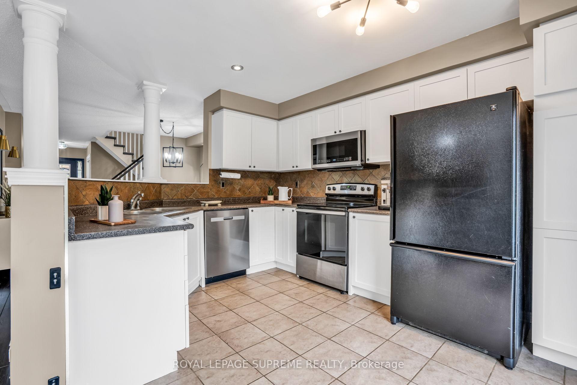 1063 Barclay Circle