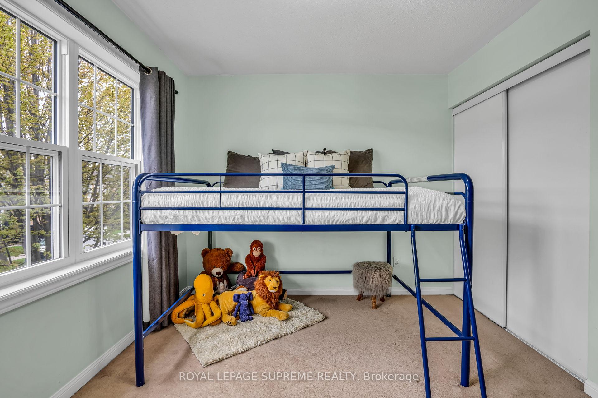 1063 Barclay Circle