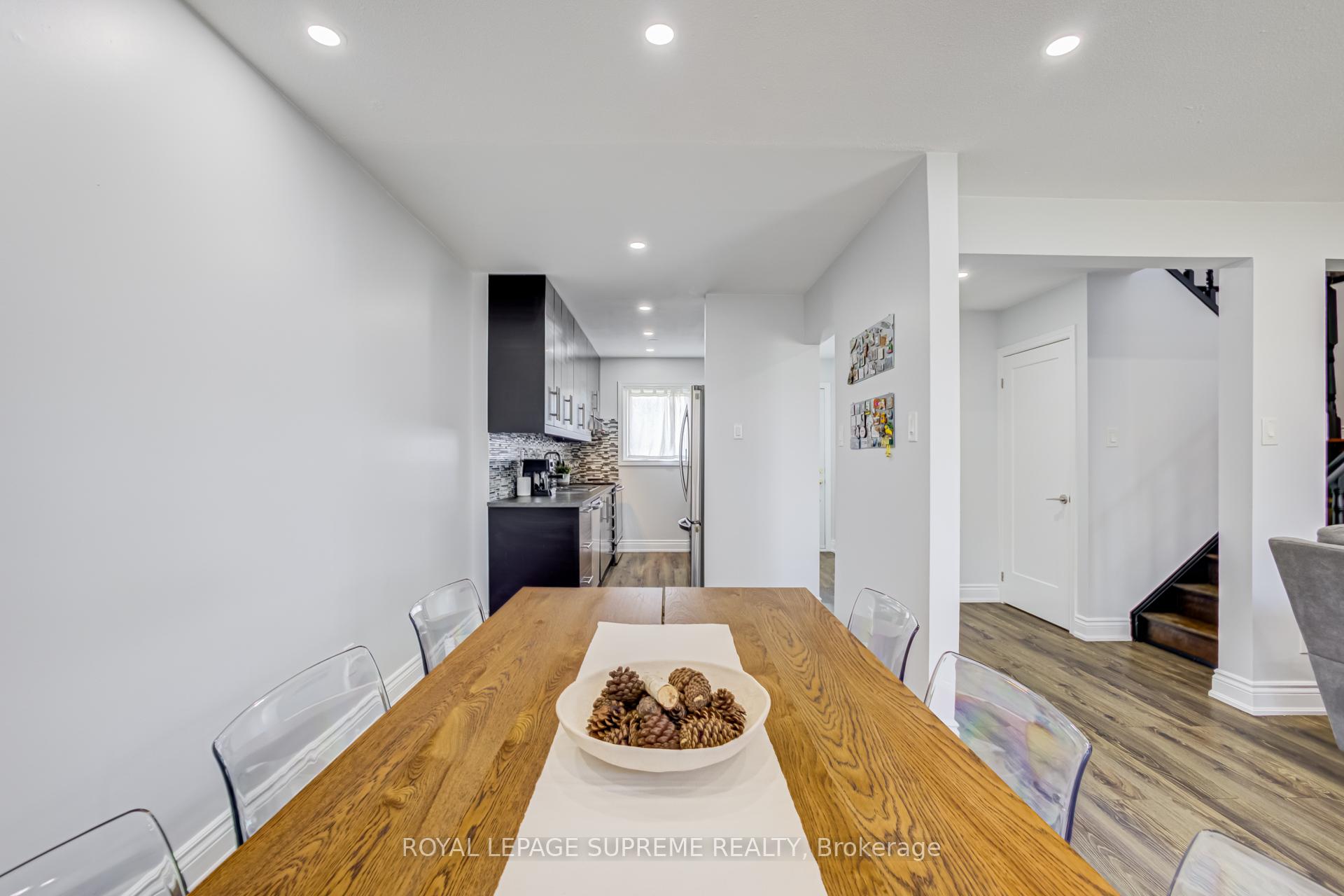 18 Juliette Square