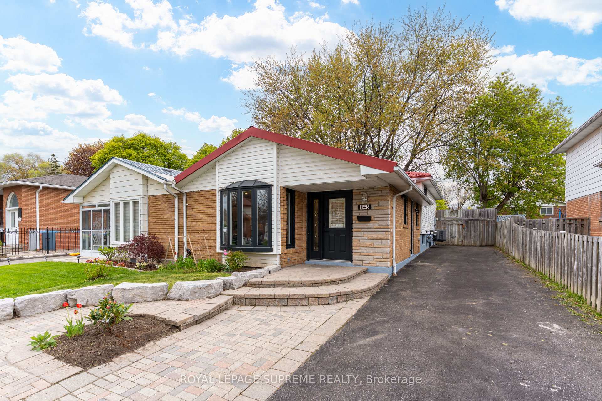 143 Voltarie Crescent