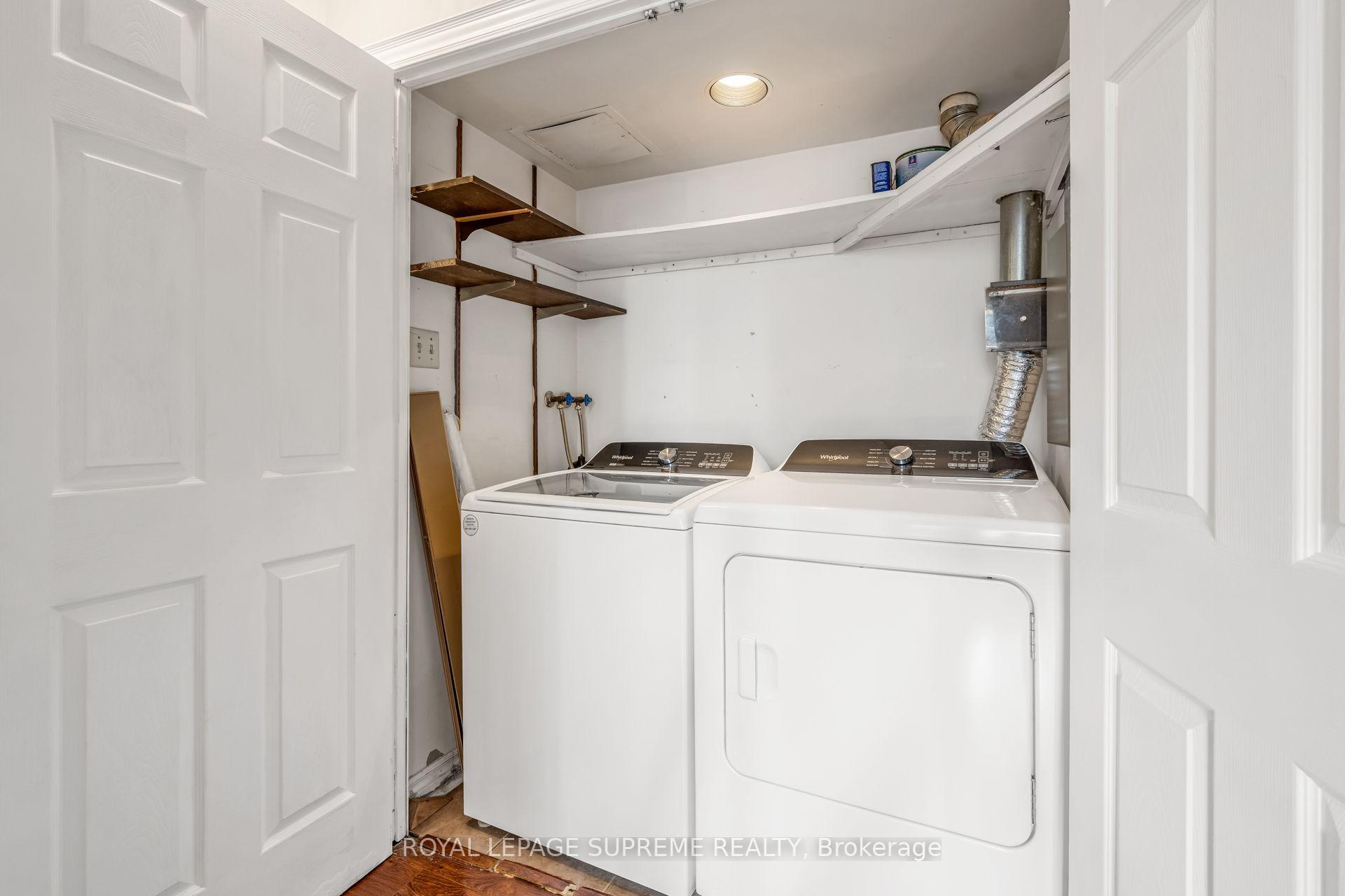 3590 Kaneff Crescent 1907