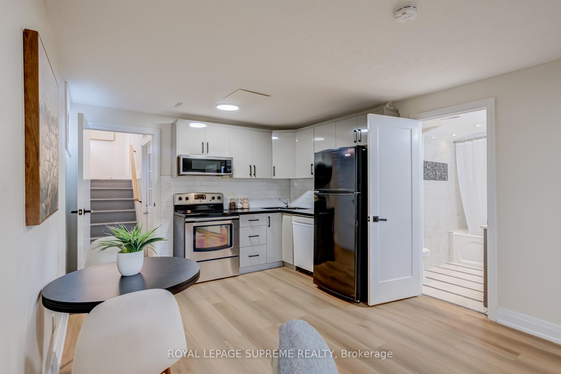 143 Voltarie Crescent