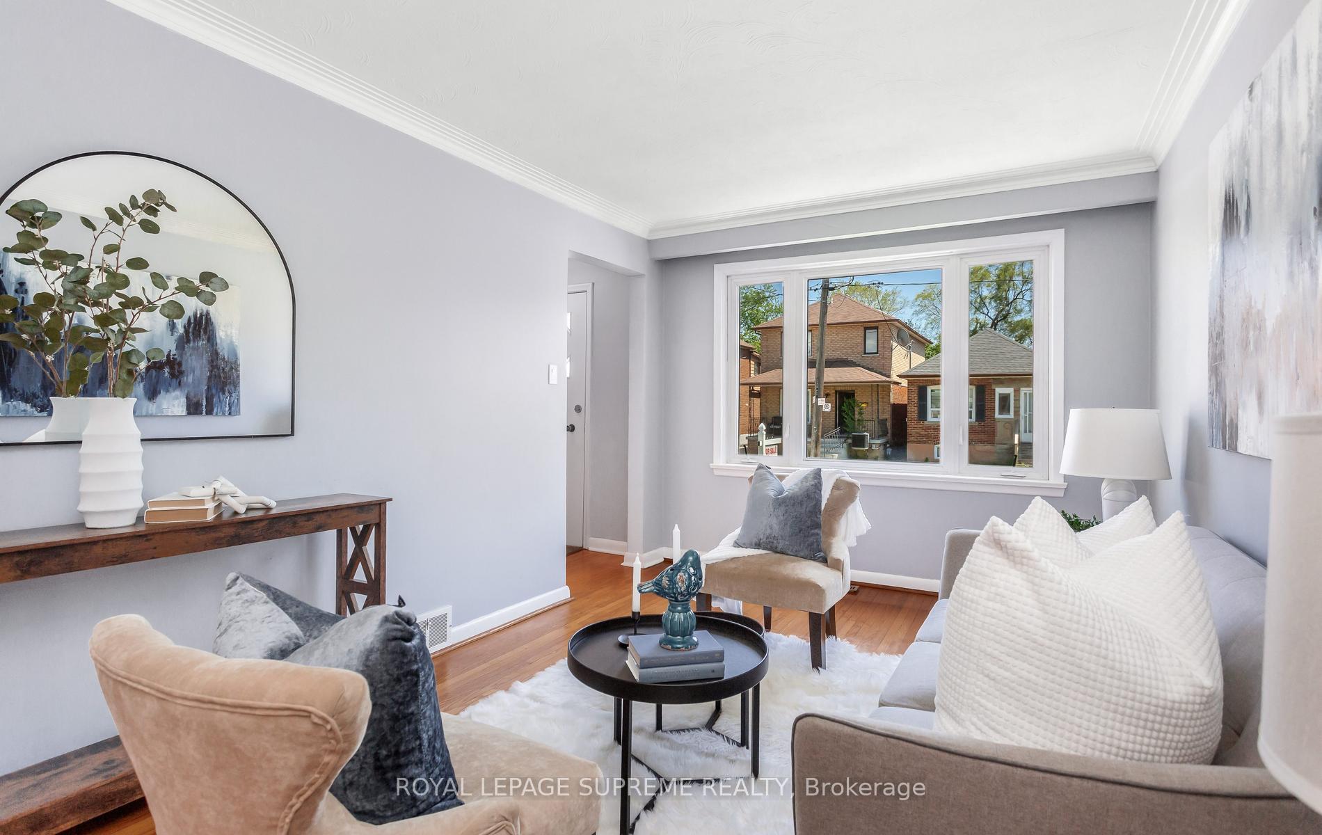 16 East Drive E