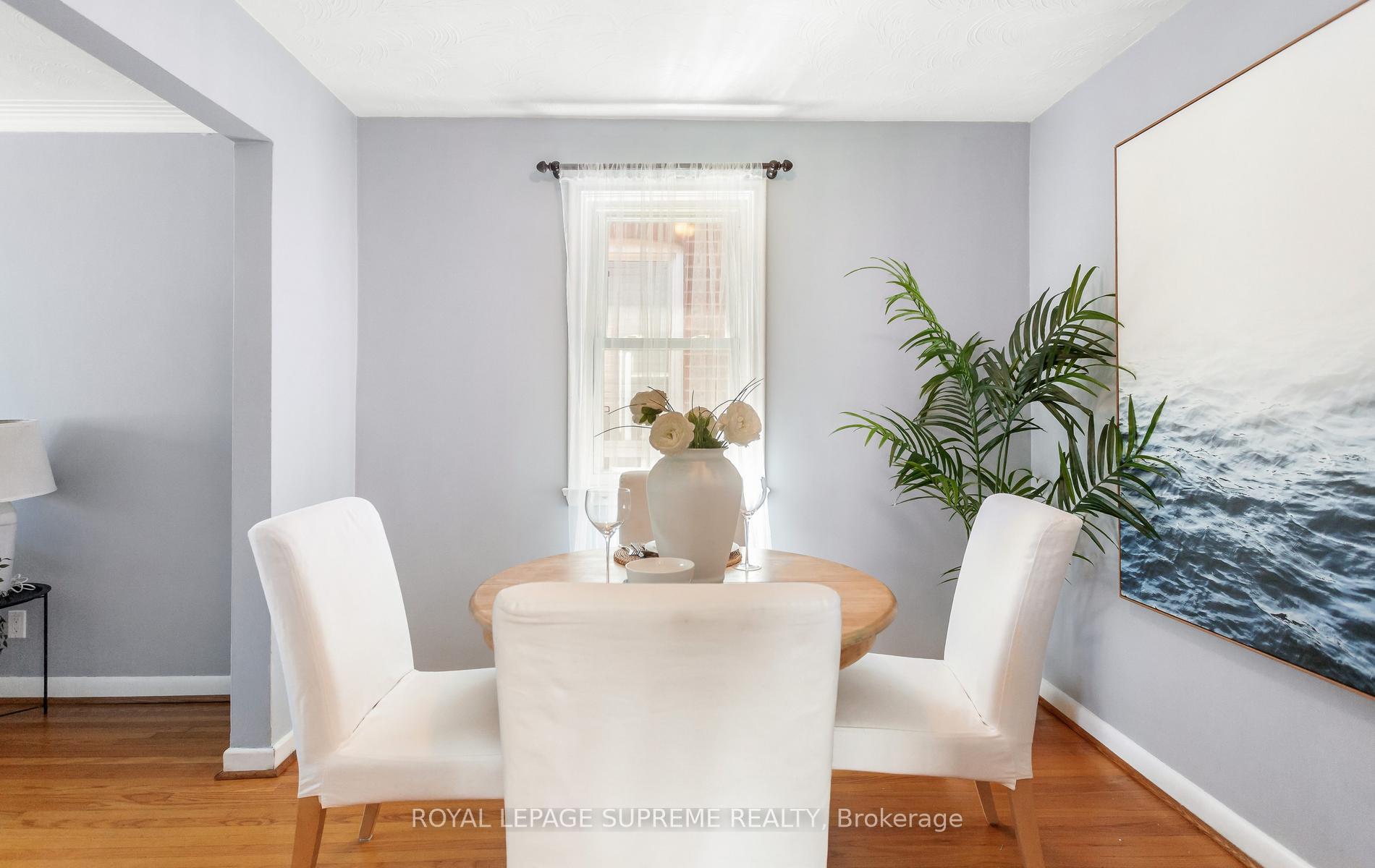 16 East Drive E