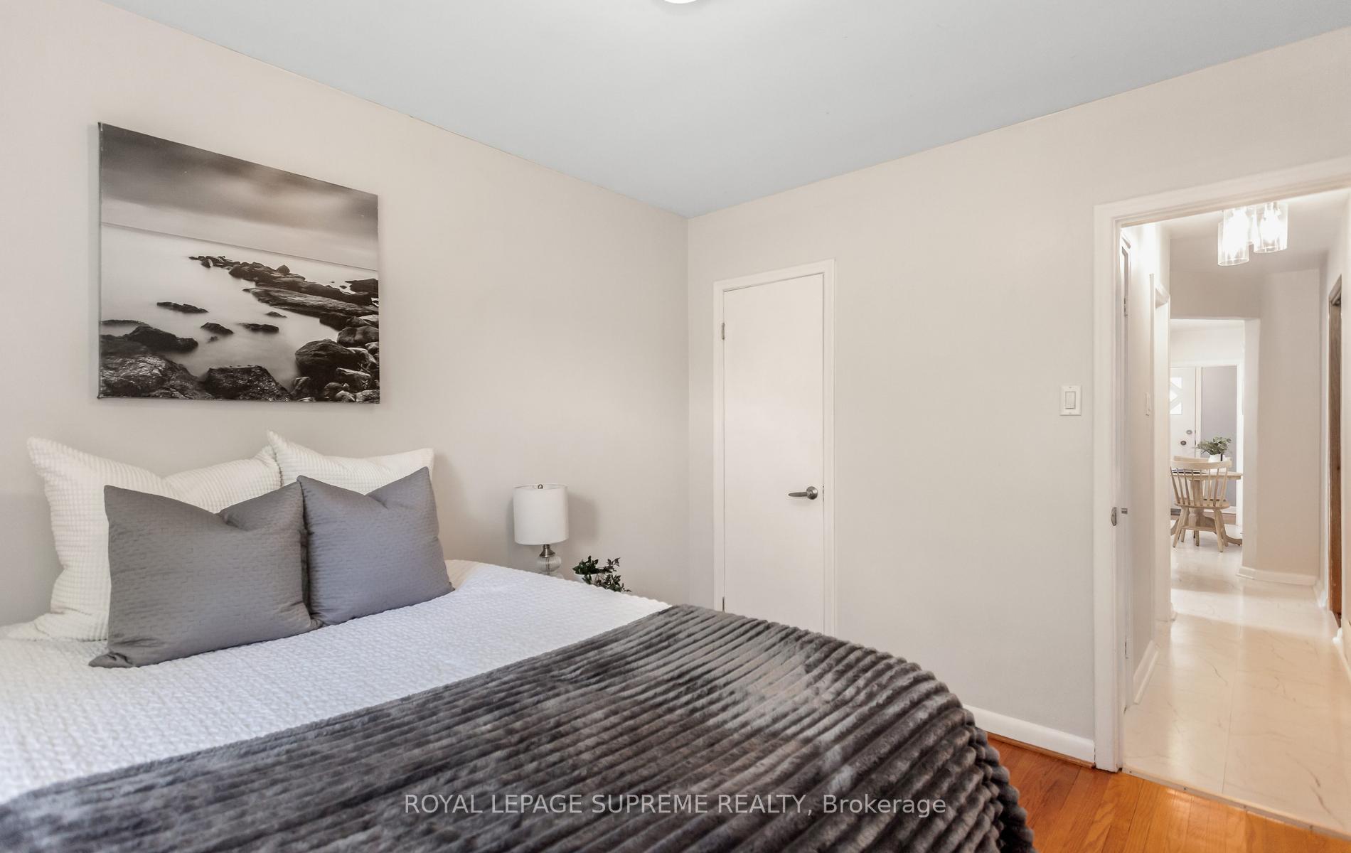 16 East Drive E
