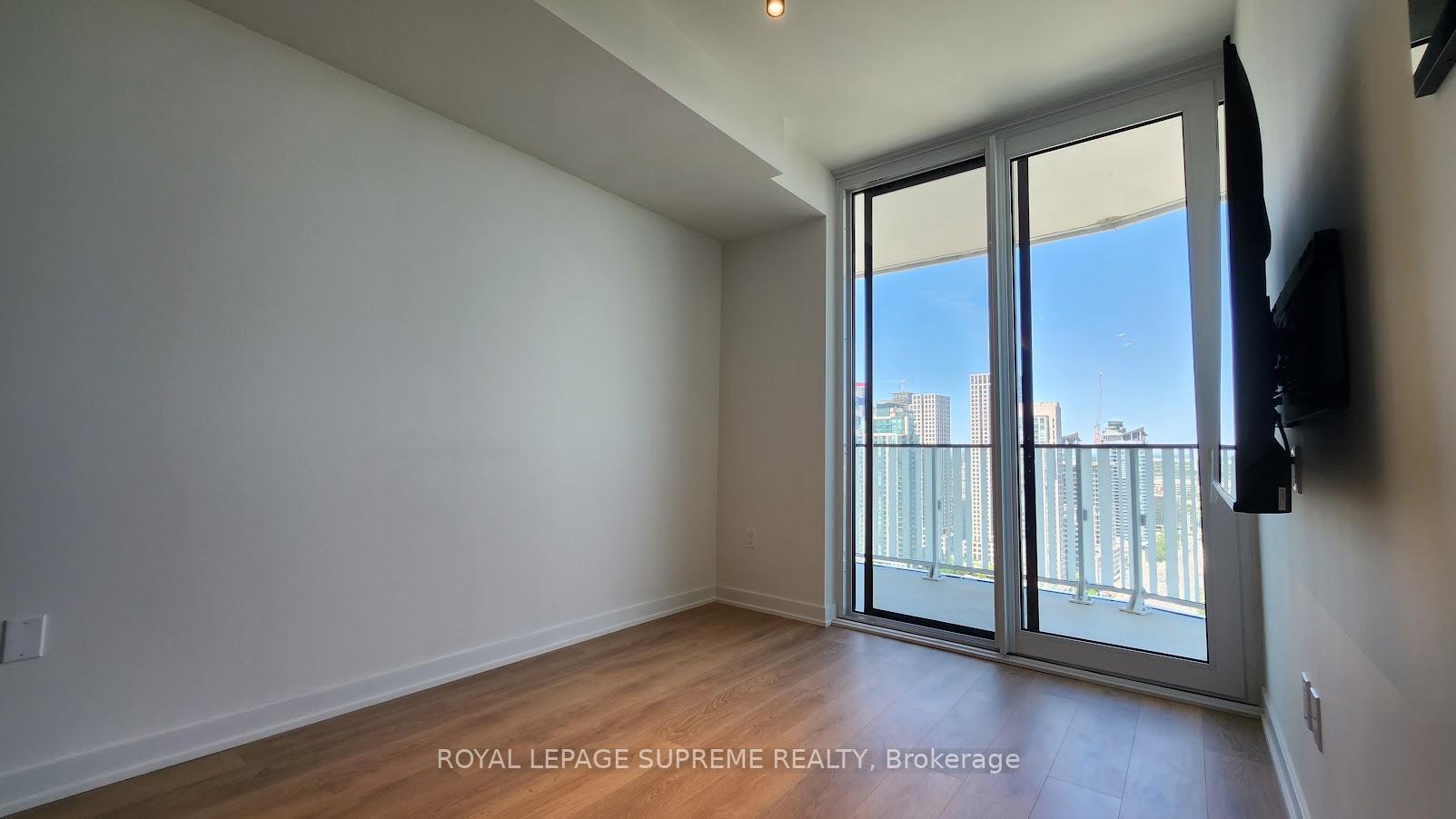 1 Fairview Road E 2705