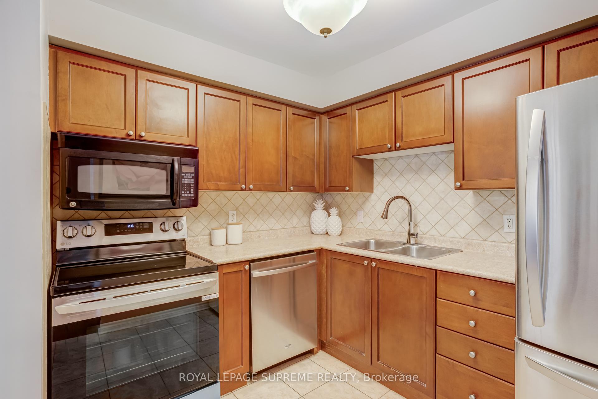 64 Sidney Belsey Crescent 307