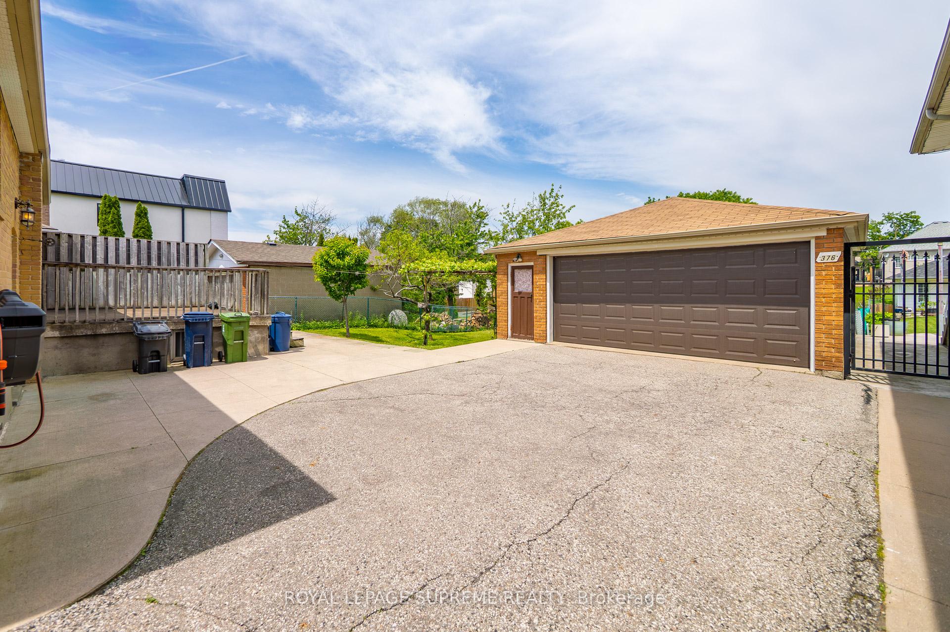 376 Rustic Road
