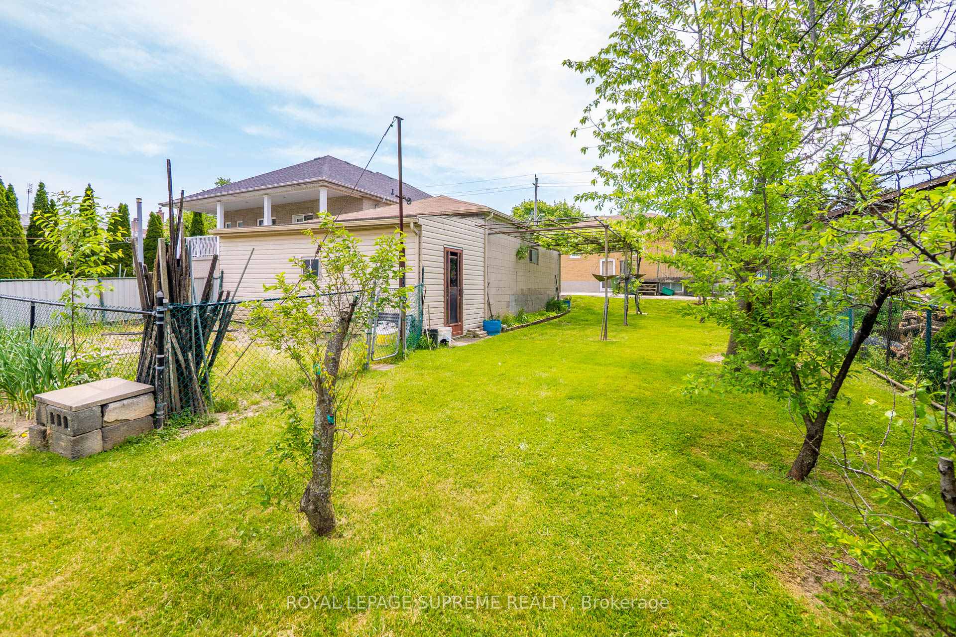 376 Rustic Road