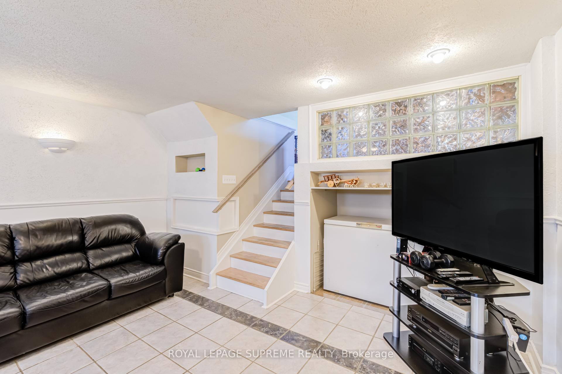 7236 Meyer Drive