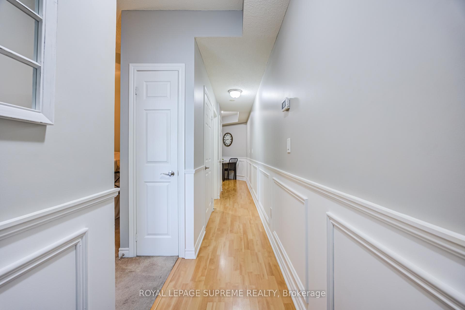 1949 Lawrence Avenue W 15